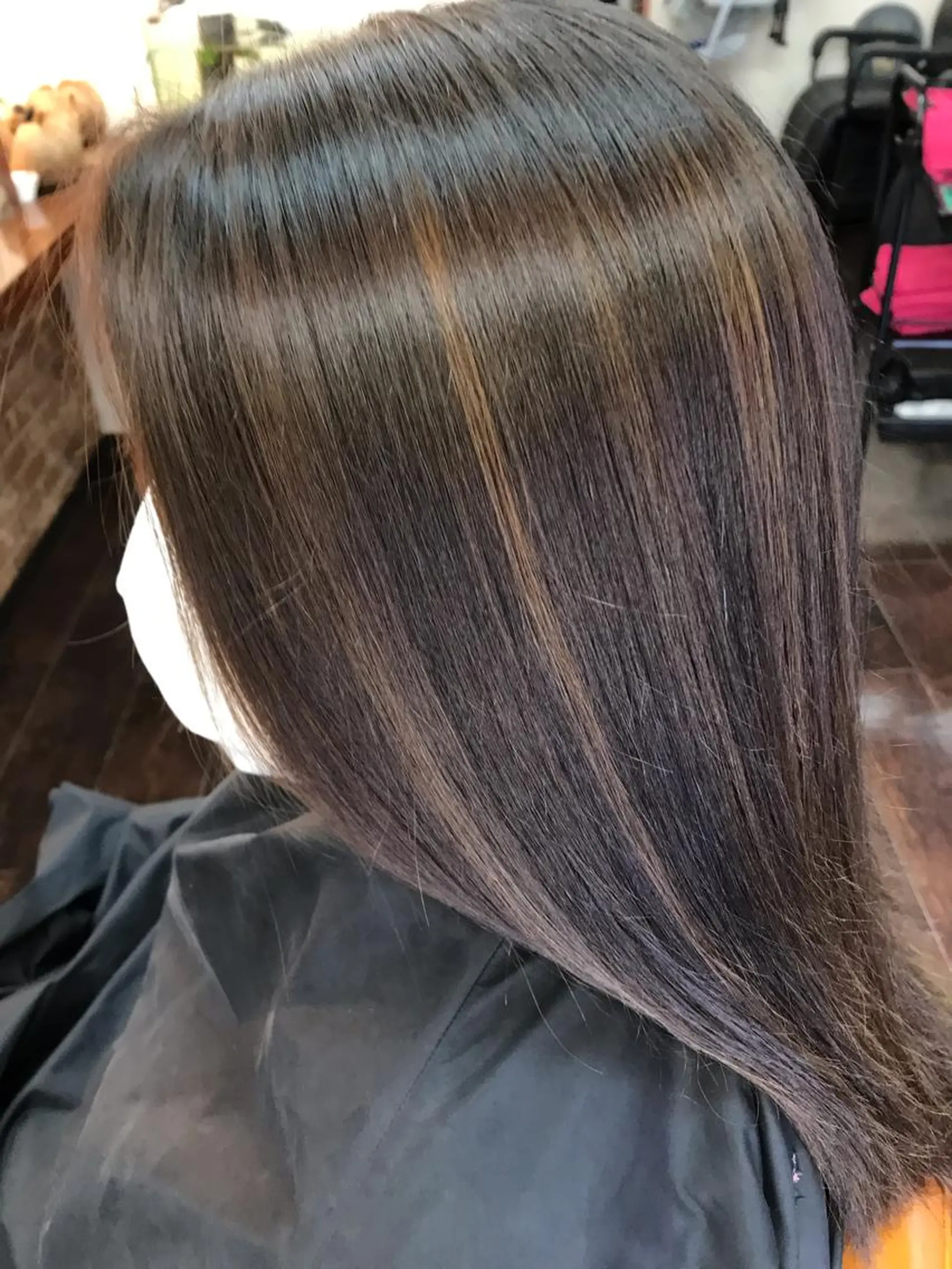 セミロング カラー パーマ 桧山 真のヘアスタイル