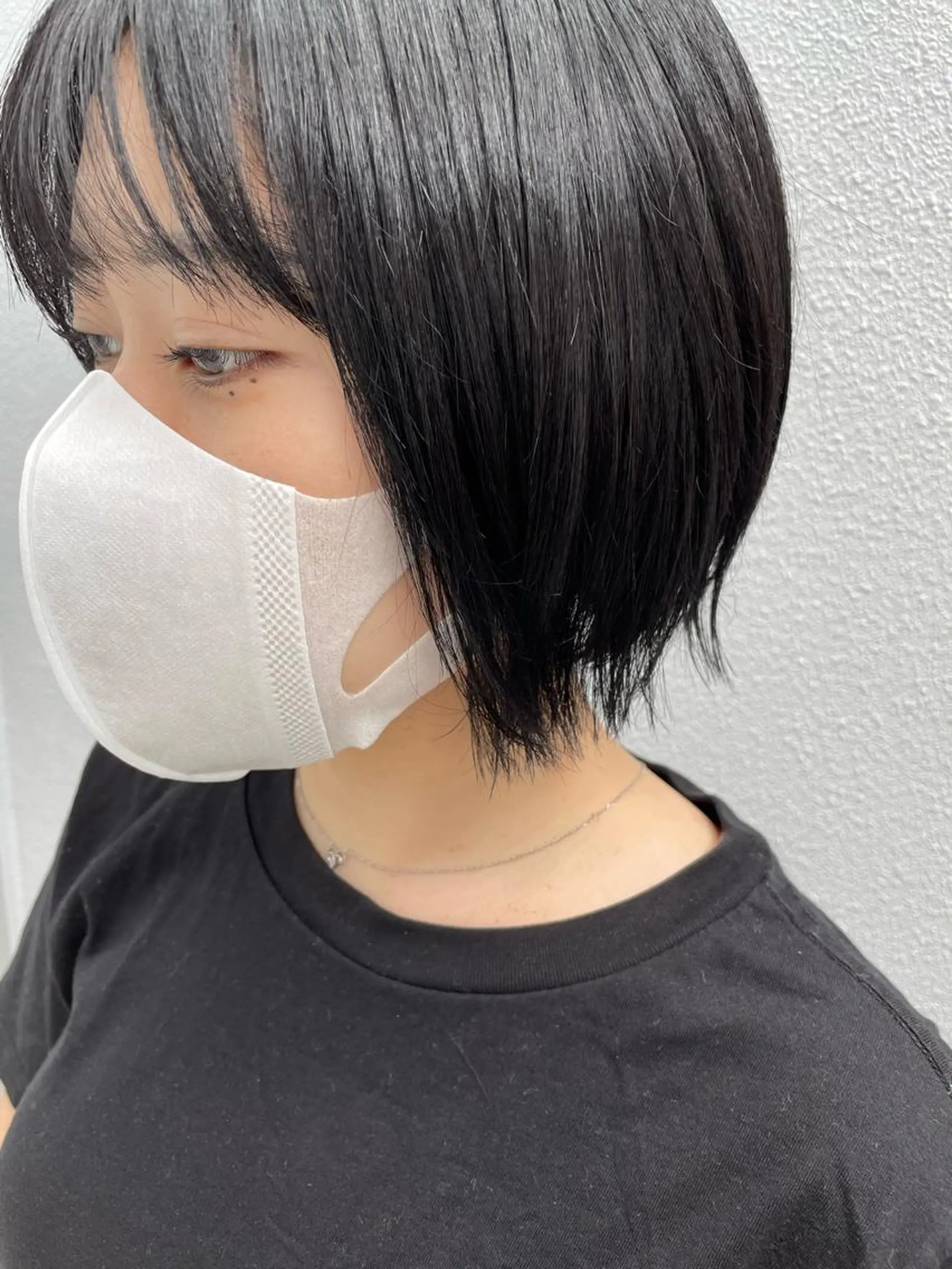 ショート 切りっぱなしボブ ショートボブ 丸みショート ミストバング ボブ モテ髪/ボブ/ショー ト/アダチフウトのヘアスタイル