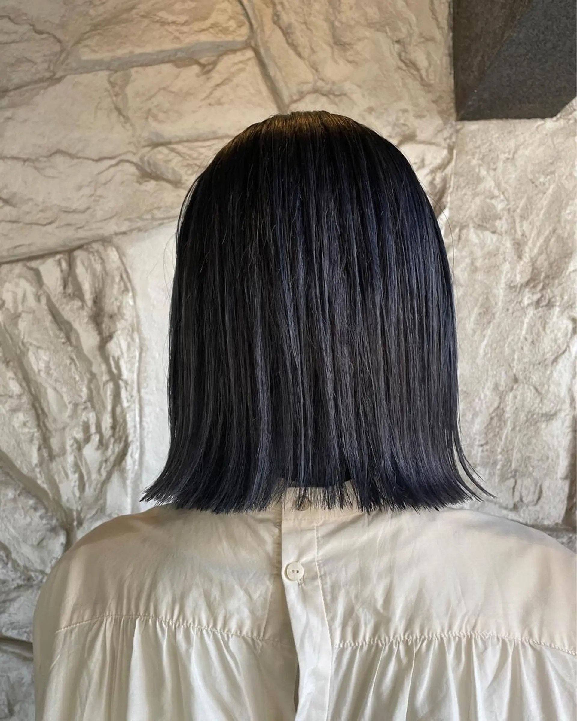 ミディアム カラー 切りっぱなしボブ ブルーカラー ダブルカラー ボブ ヘアカラー トリートメント Share  Salon  Reco【GARDEN】所属・末石 智のヘアスタイル