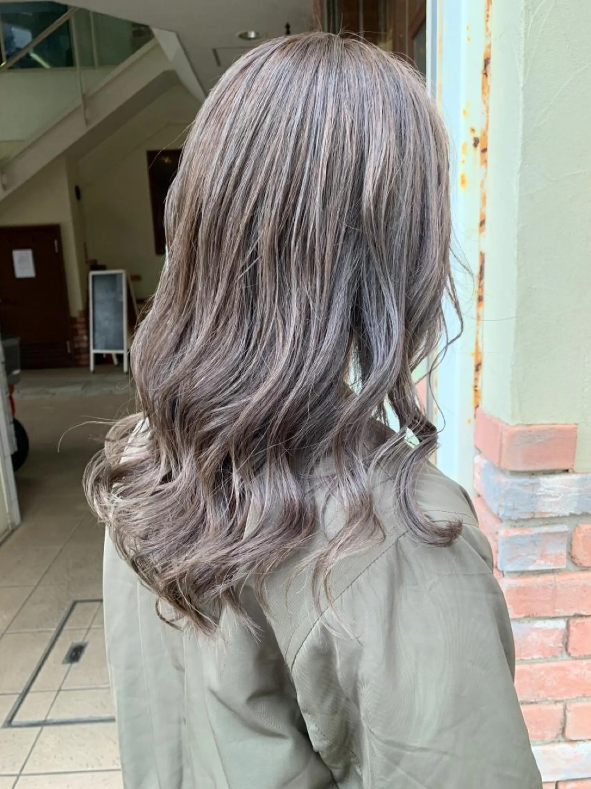 ミディアム カラー ベージュカラー 髪質改善 艶髪🔵ﾌｾﾅｵﾔのヘアスタイル