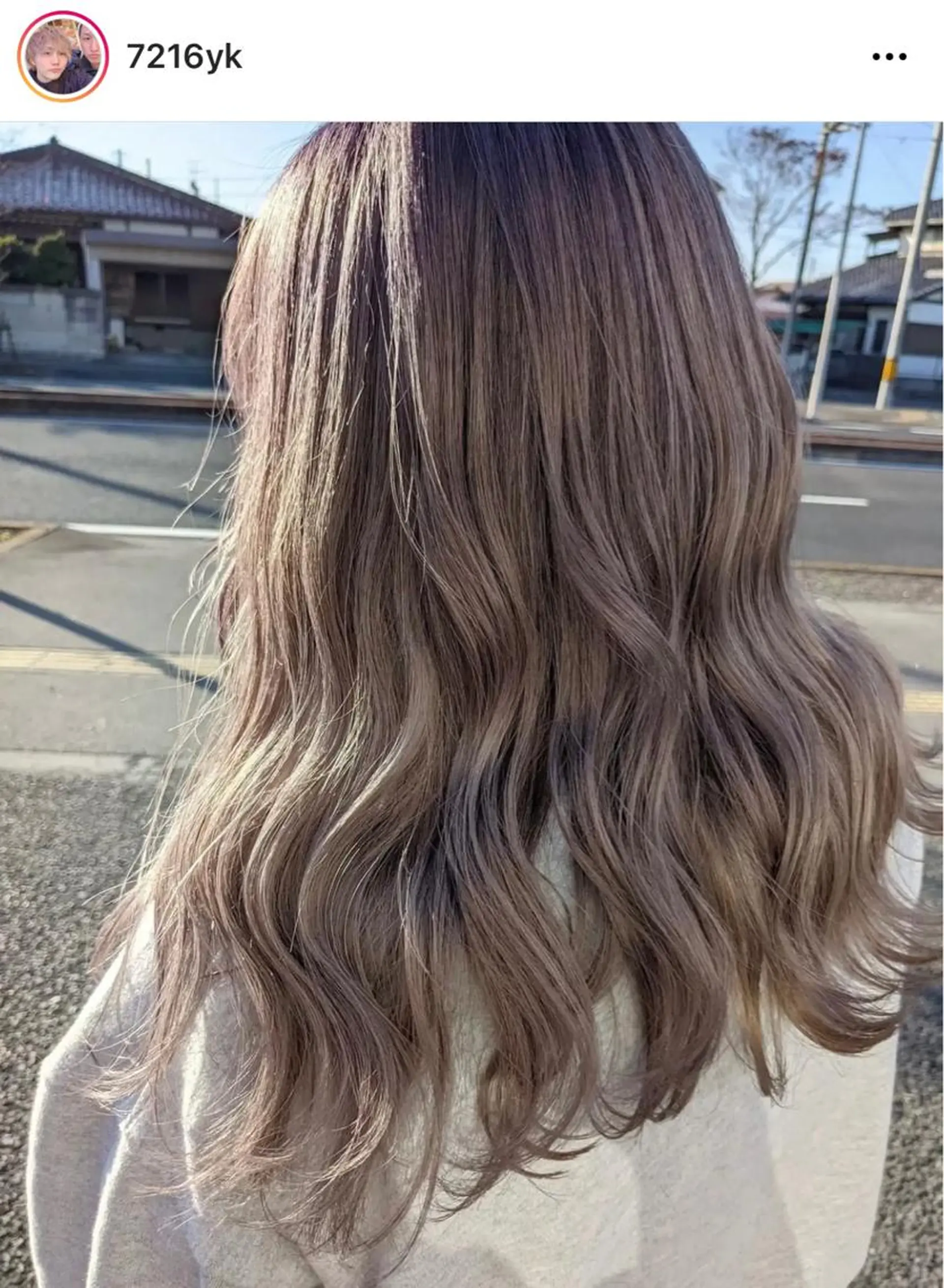 セミロング アッシュ 外国人風カラー ハイライト 韓国風ヘア ヘアカラー sephile所属・YAMA ヤマのヘアスタイル