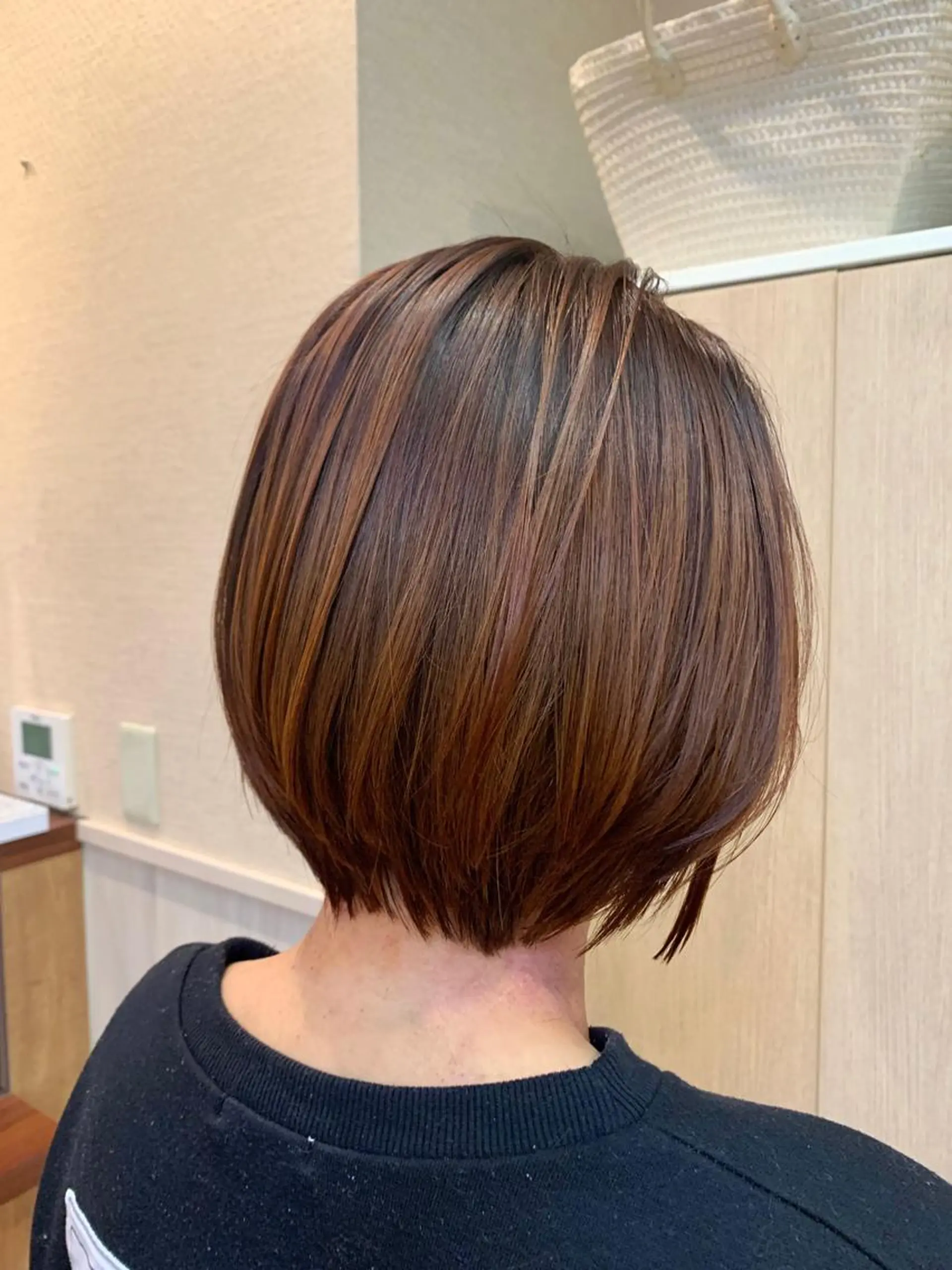 ショート カラー ショートボブ ブラウンカラー オレンジ オレンジブラウン ボブ カット ヘアカラー yuri🌼 NUMBER 天王寺のヘアスタイル