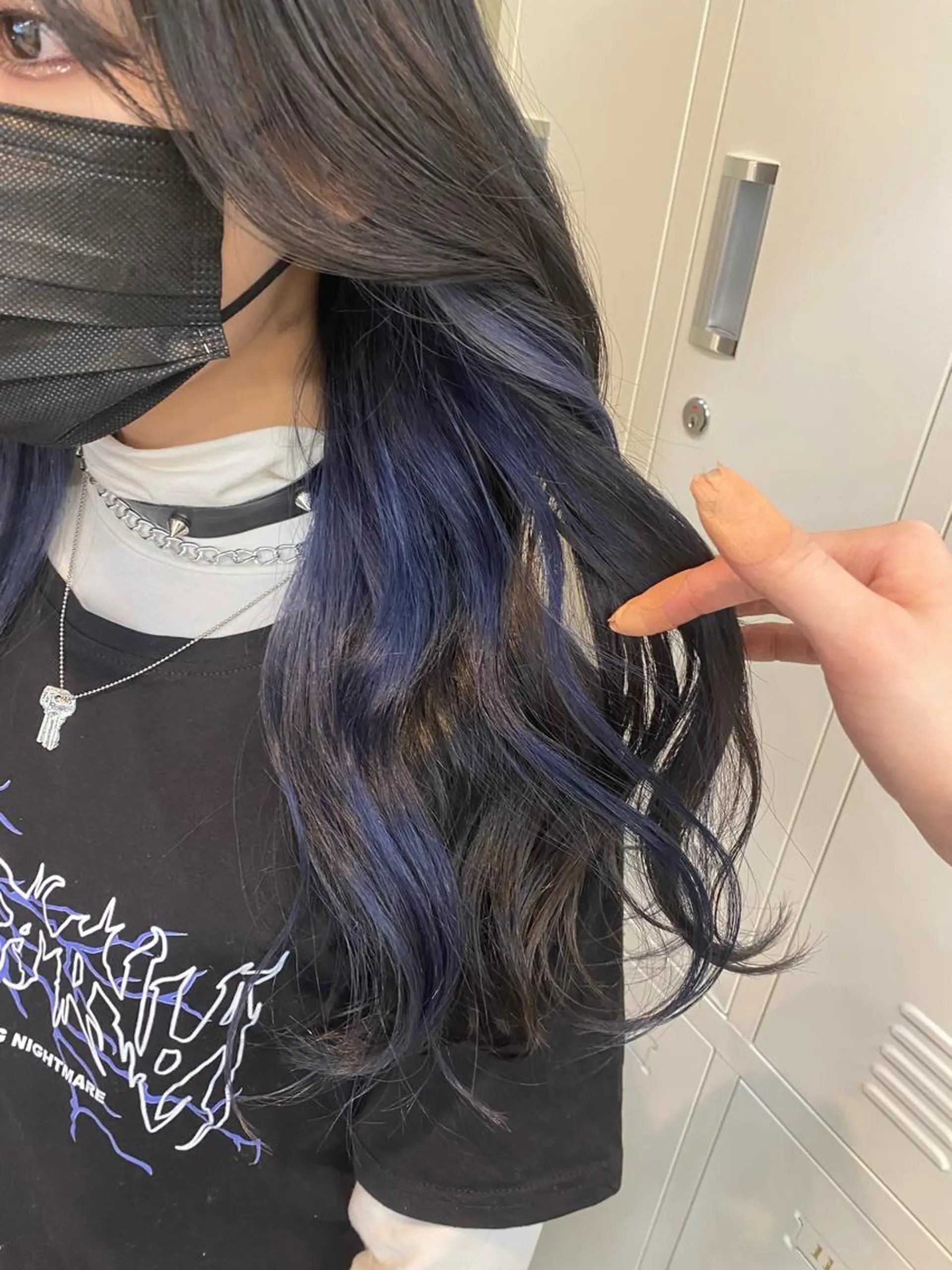 セミロング ミストバング ヘアカラー ココロ☀️ CLUTCH天王寺店のヘアスタイル