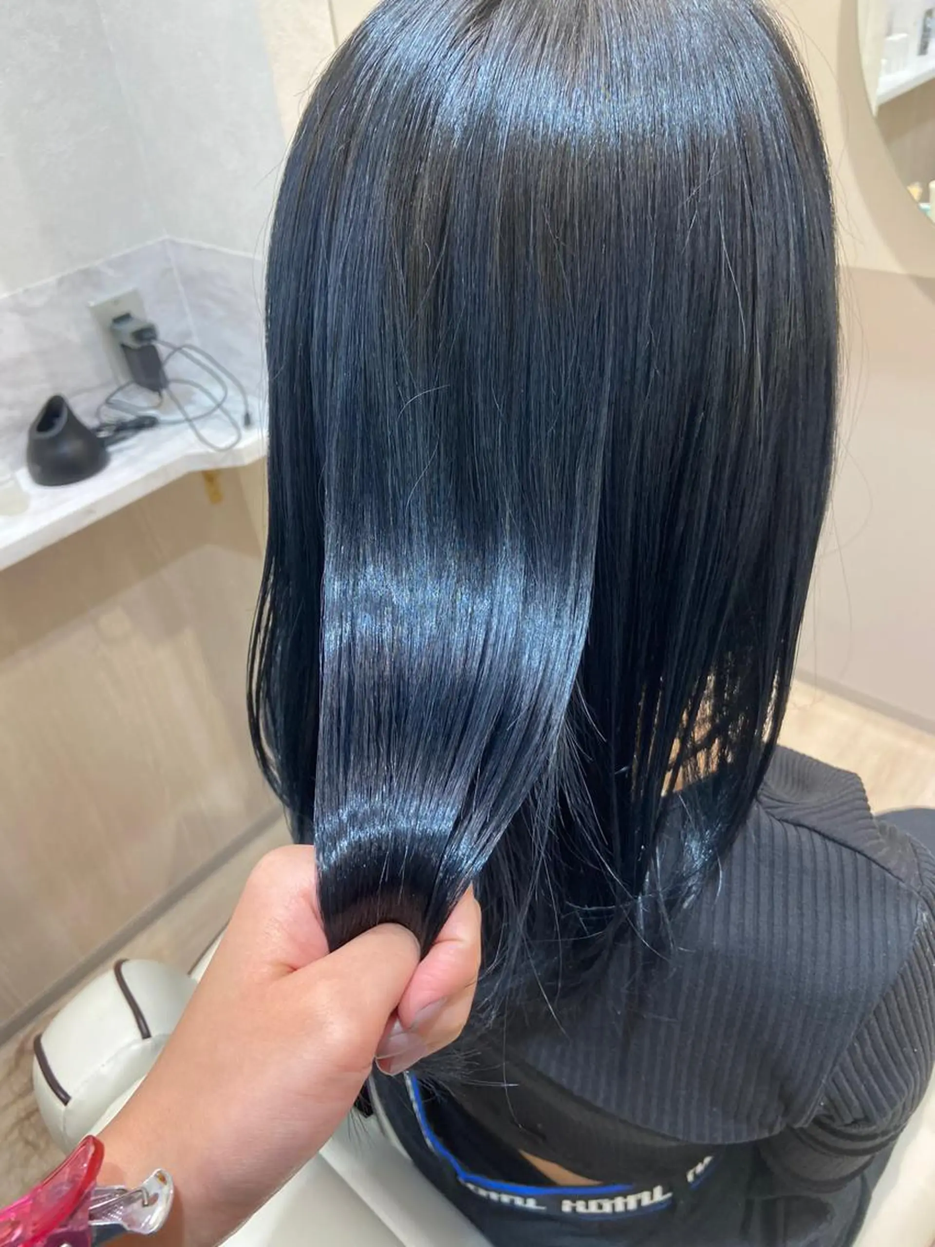 ロング チナツ ，のヘアスタイル