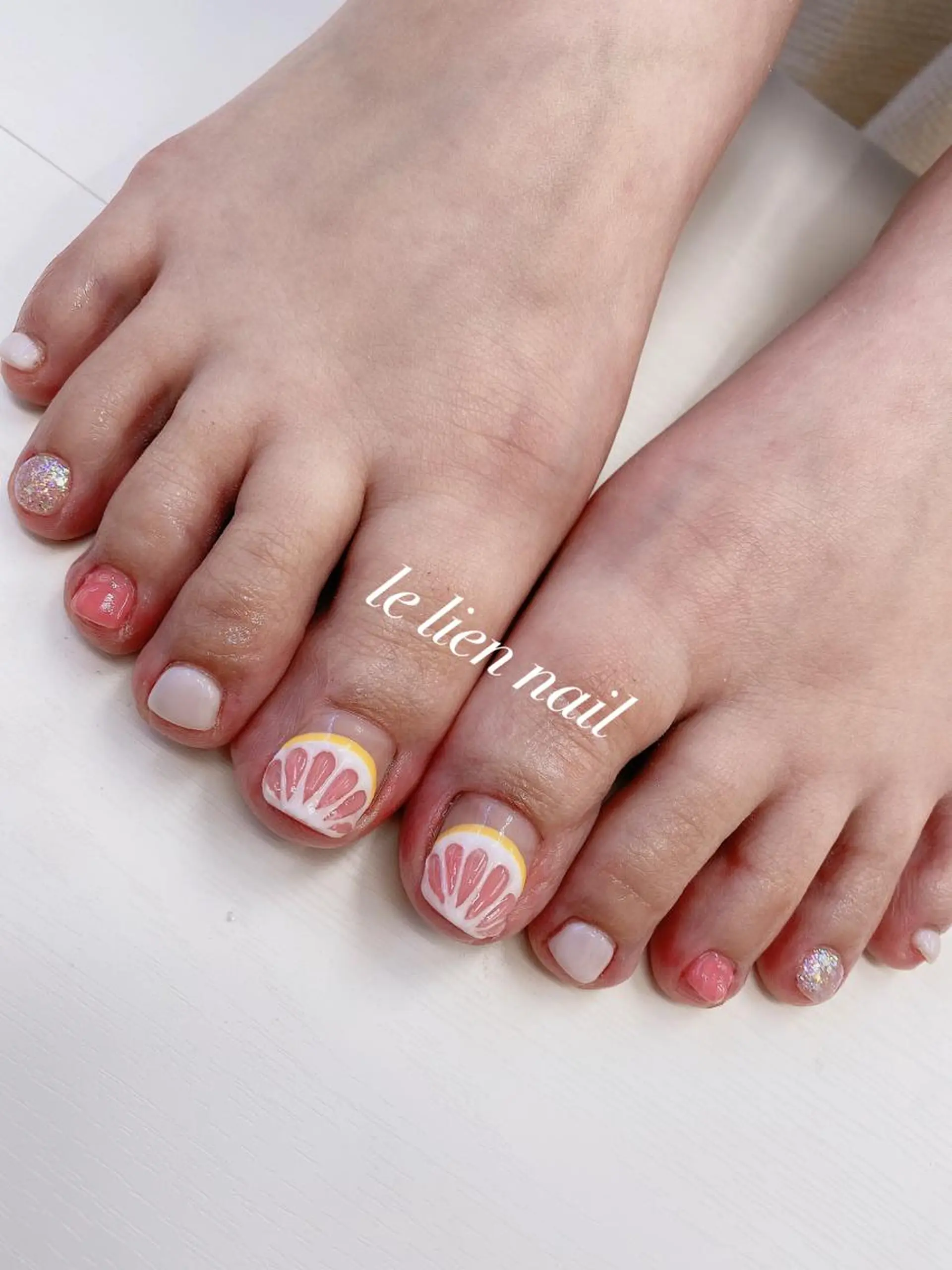 ネイル フットネイル le lien nailのネイルデザイン