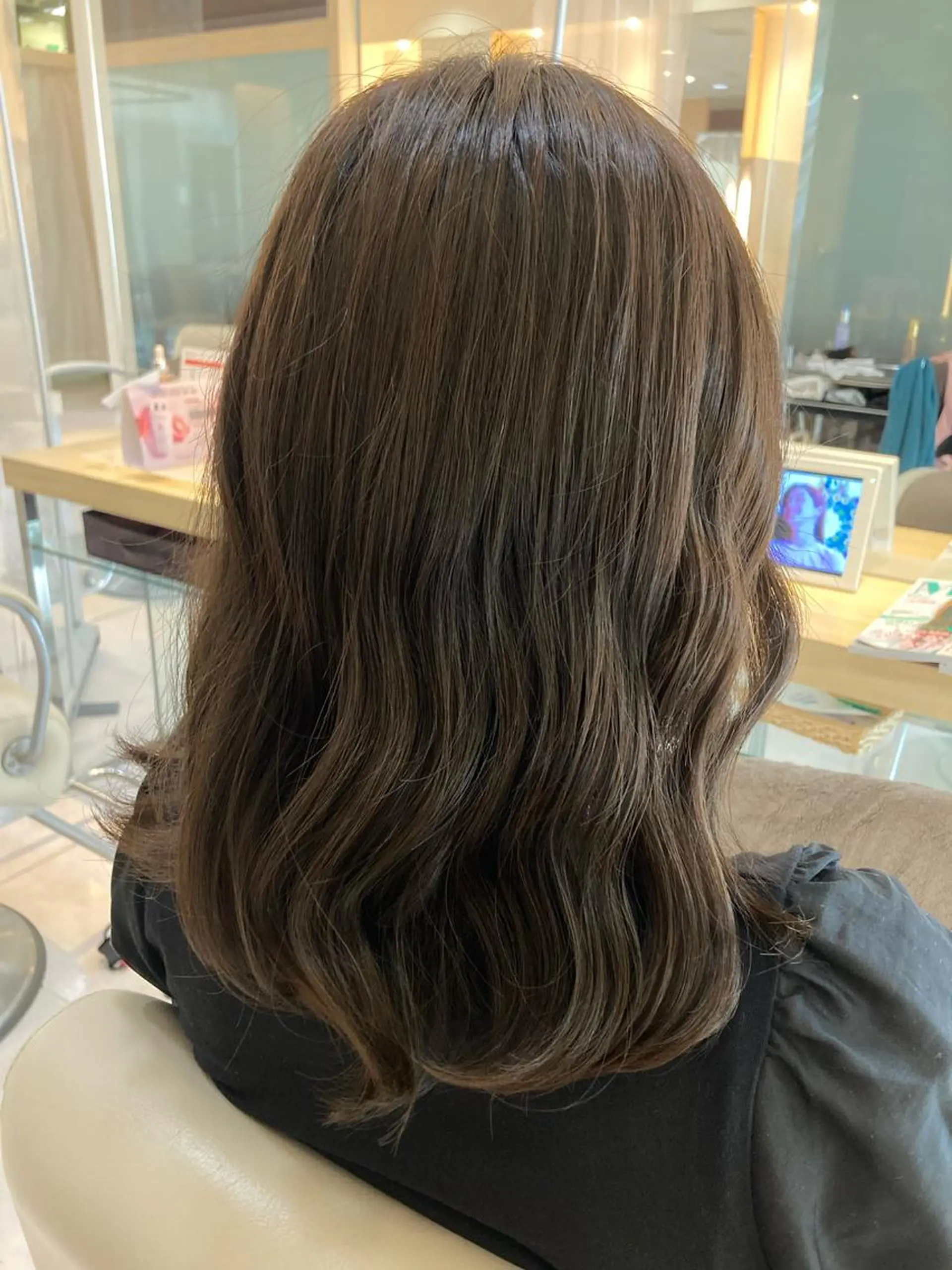 ミディアム カラー 後藤 瑞季のヘアスタイル