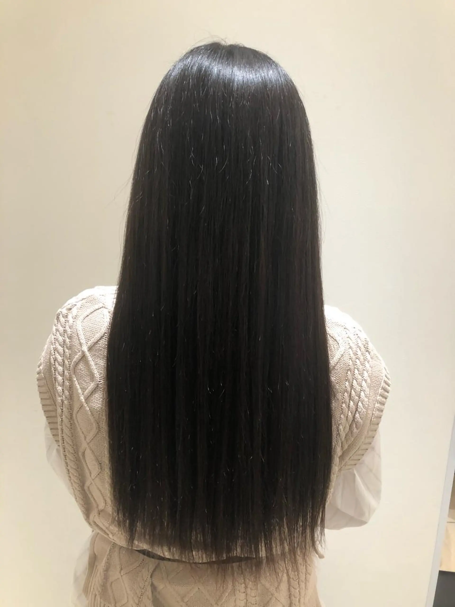 ロング 三輪 珠美のヘアスタイル