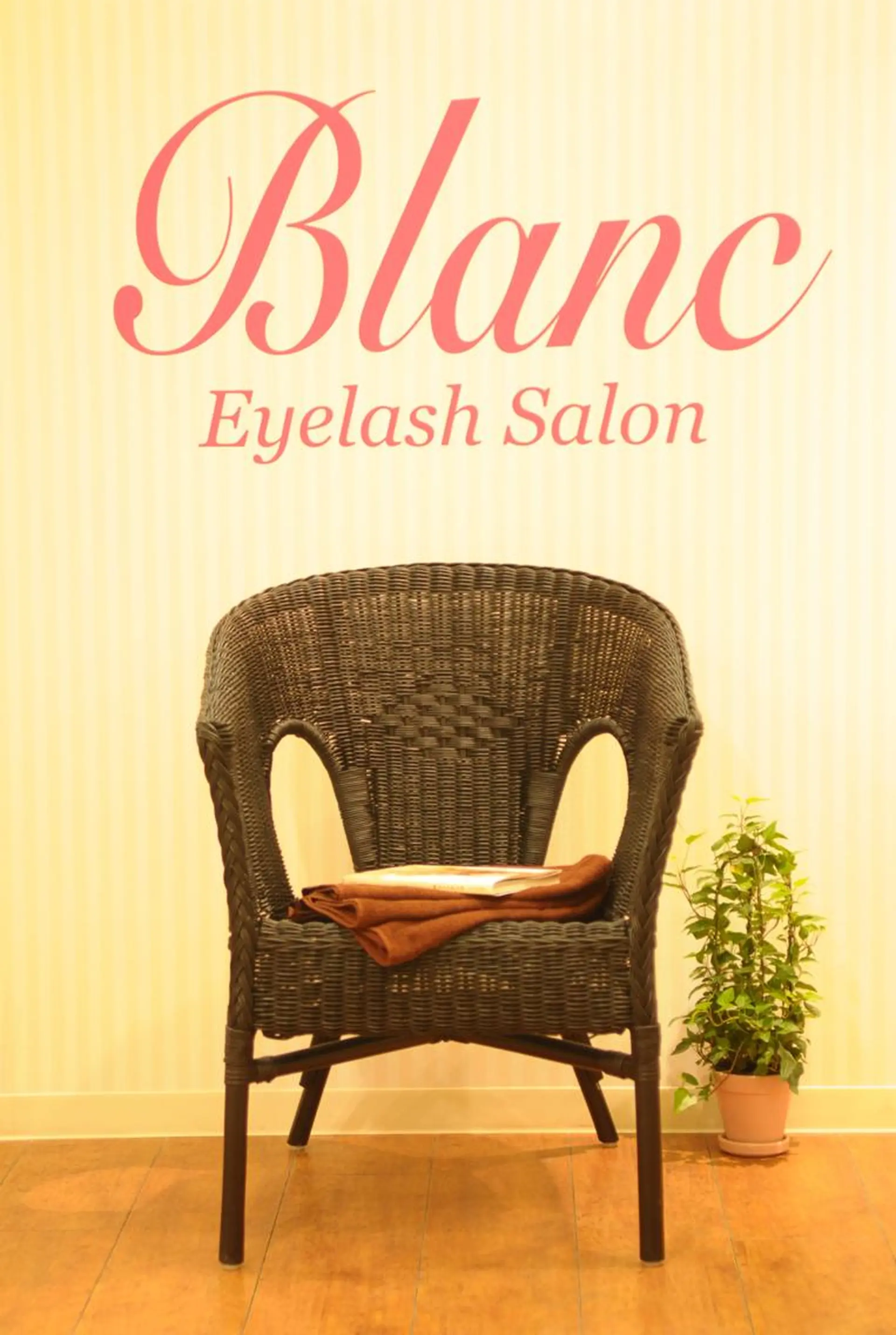 マツエク・マツパ Lnail× Blanc 港北店のネイルデザイン