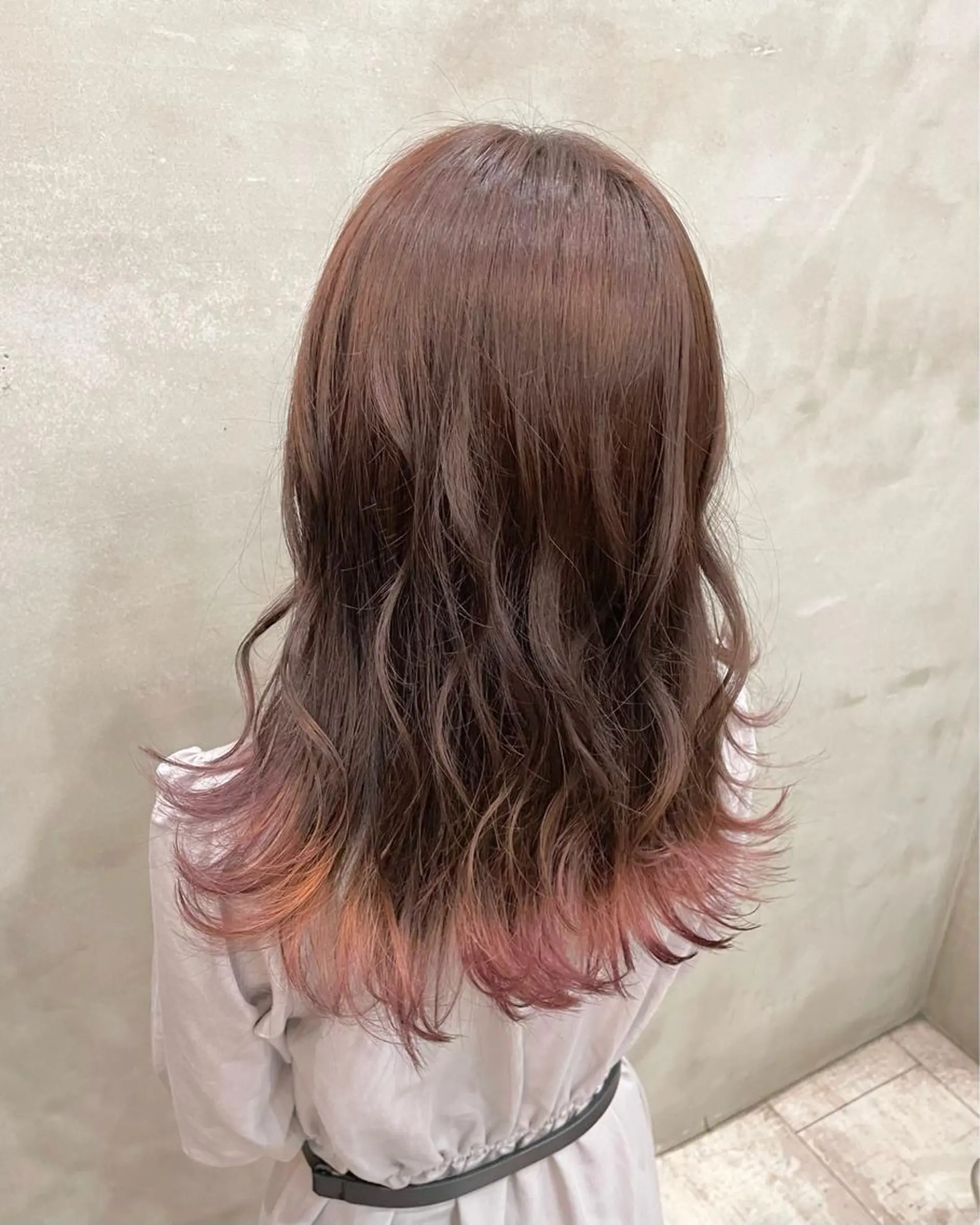 セミロング カラー ヘアアレンジ ヘアカラー トリートメント 【ピンク/韓国ヘア/ ヘアセット】亜海のヘアスタイル