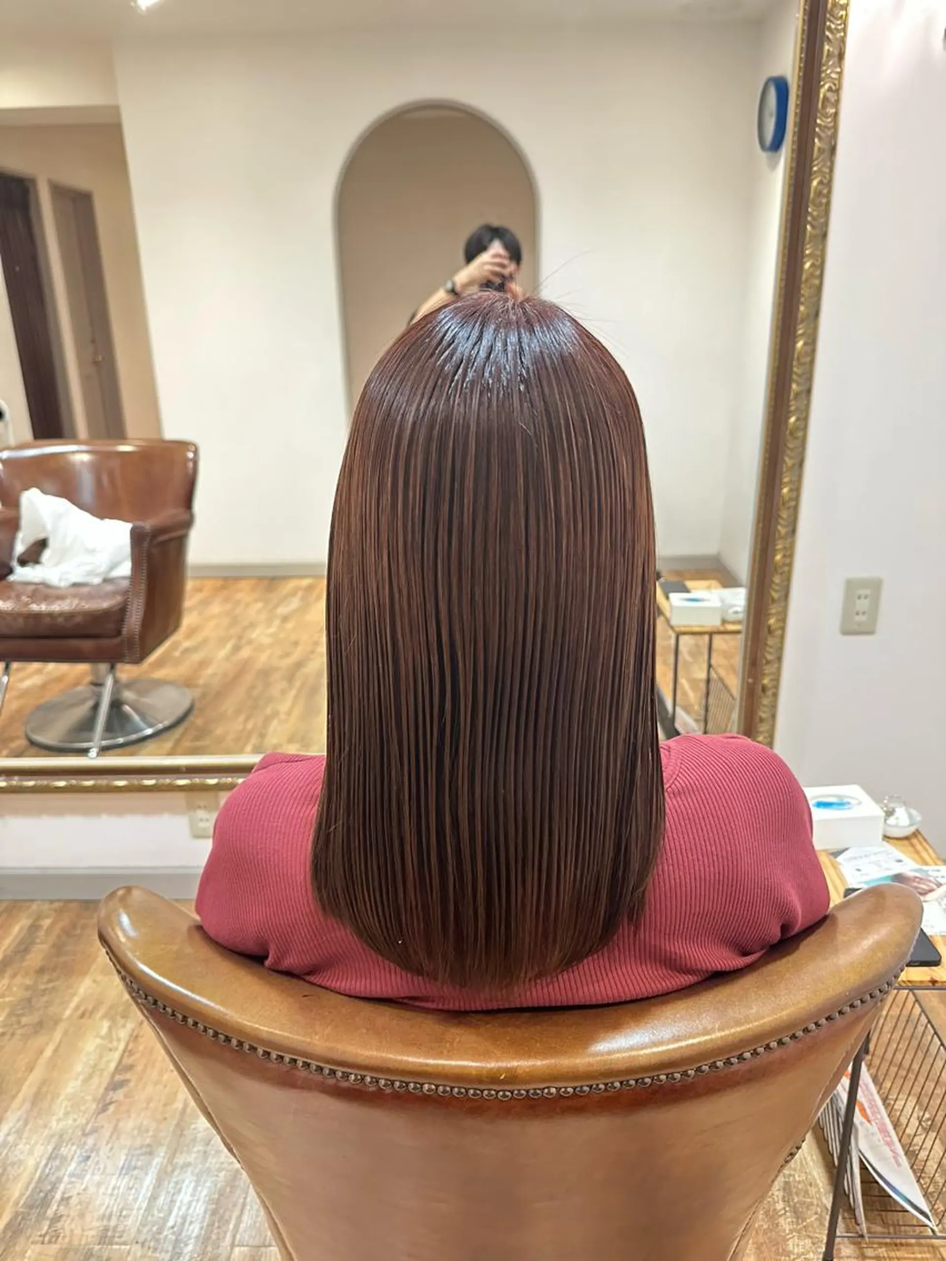 セミロング カラー ブラウンカラー ピンクカラー ピンクブラウン 馬渕 拓海のヘアスタイル