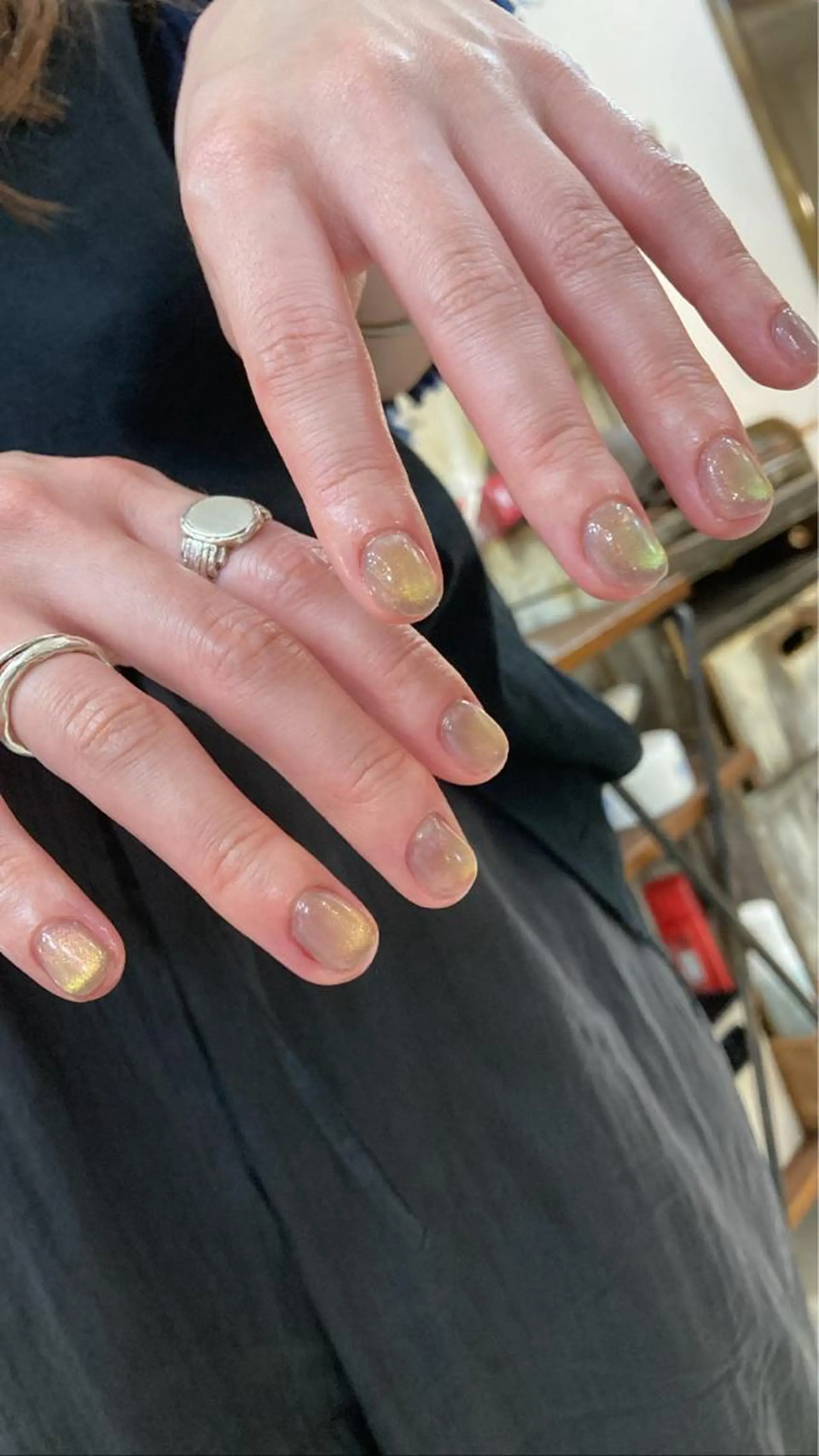 ネイル nailsalon　hue所属・小山 羽奈のネイルデザイン