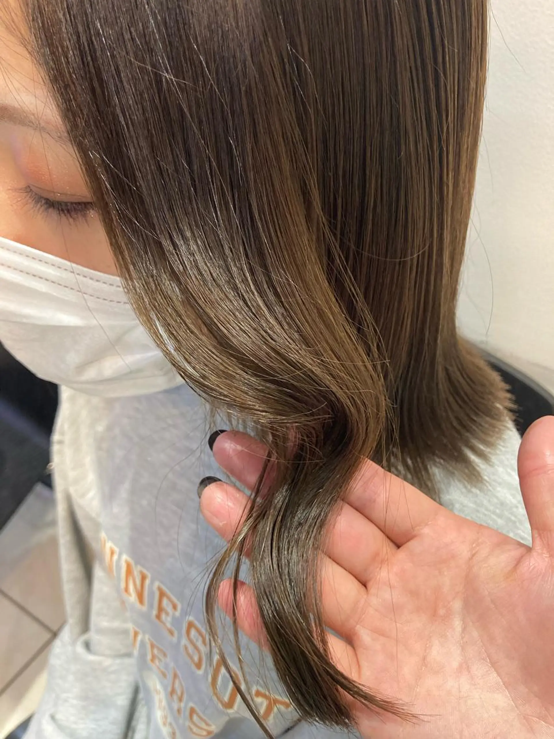 セミロング カラー ブラウンカラー オリーブブラウン オリーブカラー 髪質改善 トリートメント レピア　博多駅前店所属・LEPIA 博多駅前店のマツエク・マツパデザイン