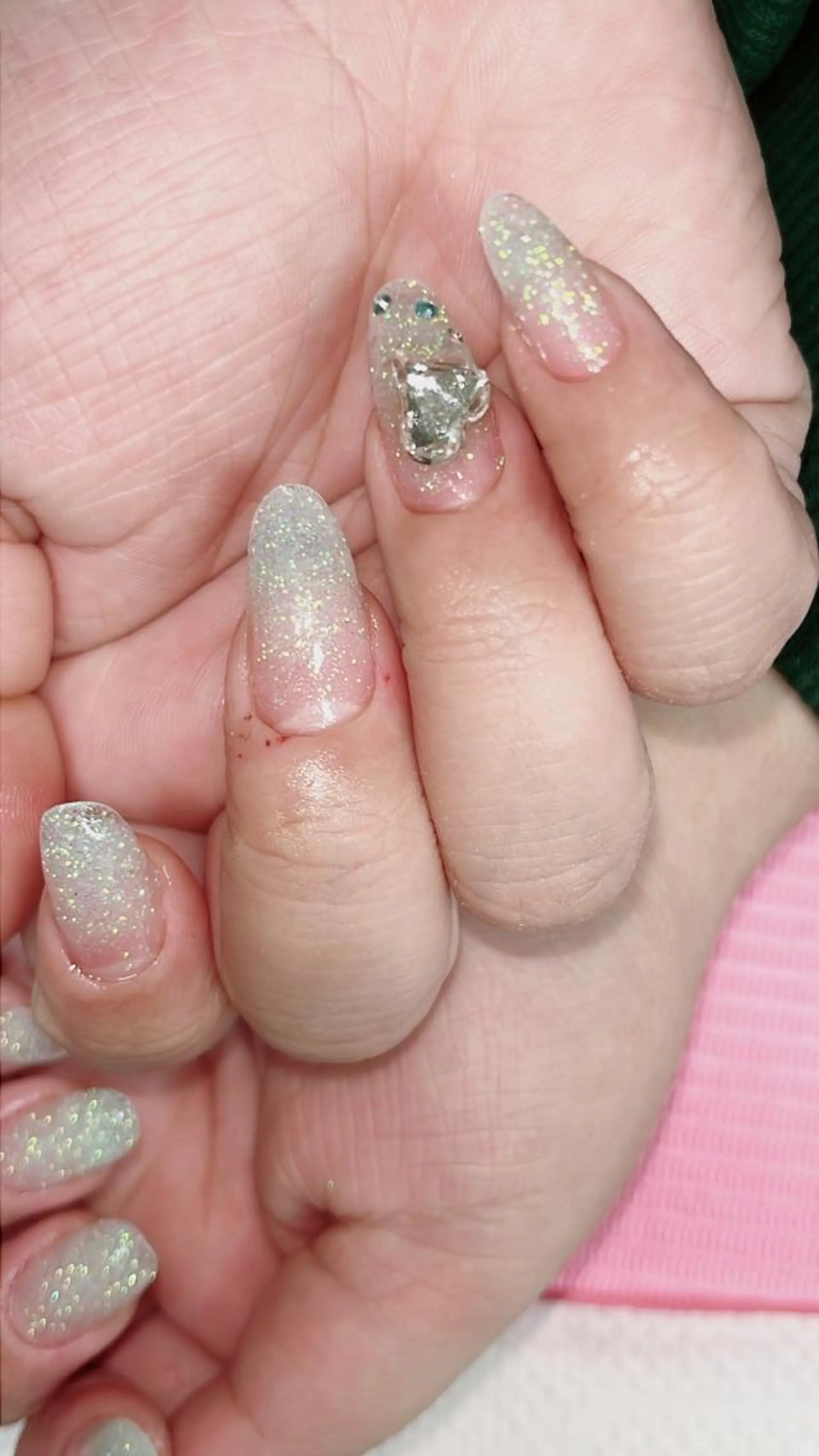 ネイル ブルー クリアネイル 長さ出し ラメ(グリッター) ハンドネイル plaisir所属・plaisir プレジールネイルのネイルデザイン