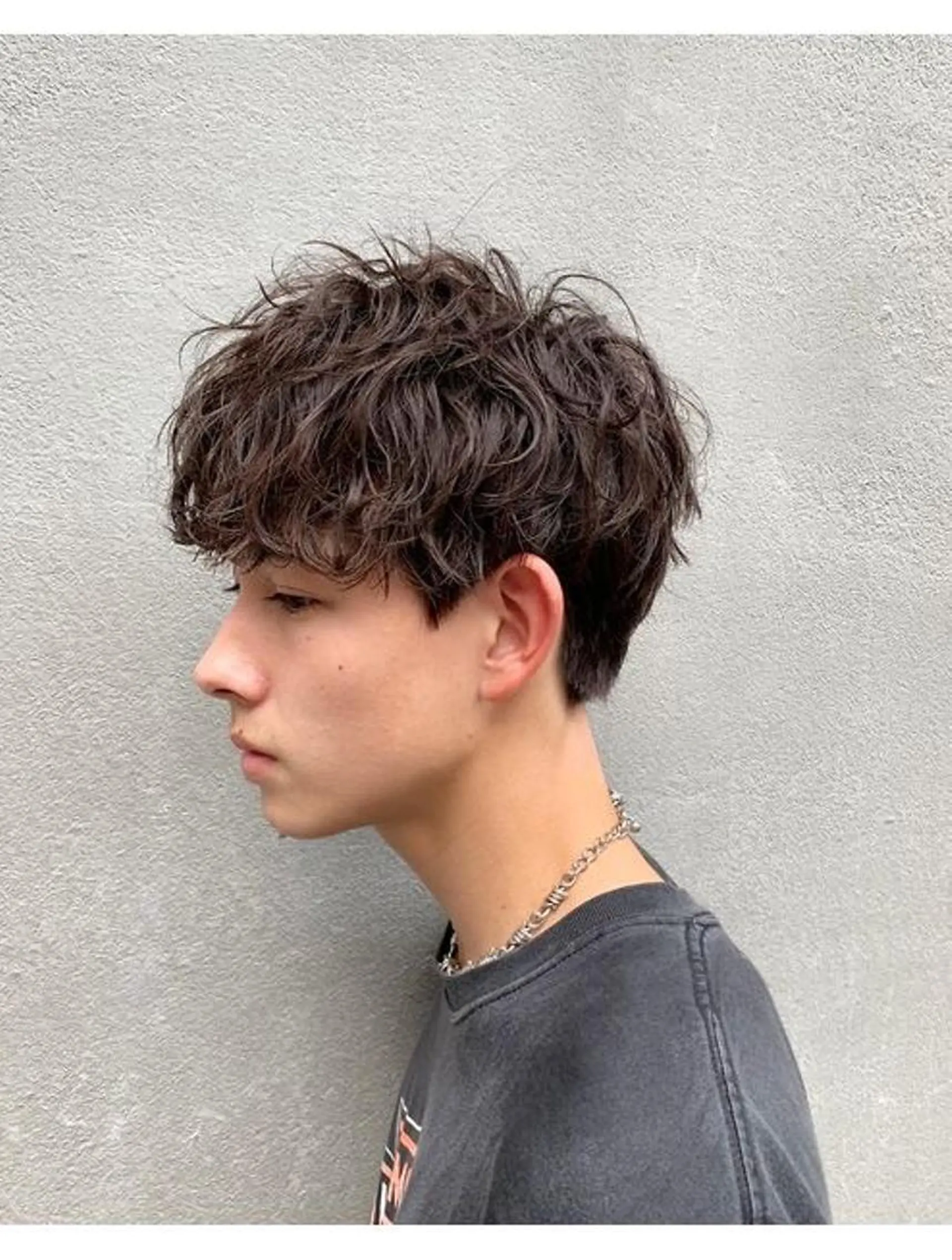 パーマ メンズ メンズパーマ スパイラルパーマ RIN／韓国ヘア レイヤーカットのヘアスタイル