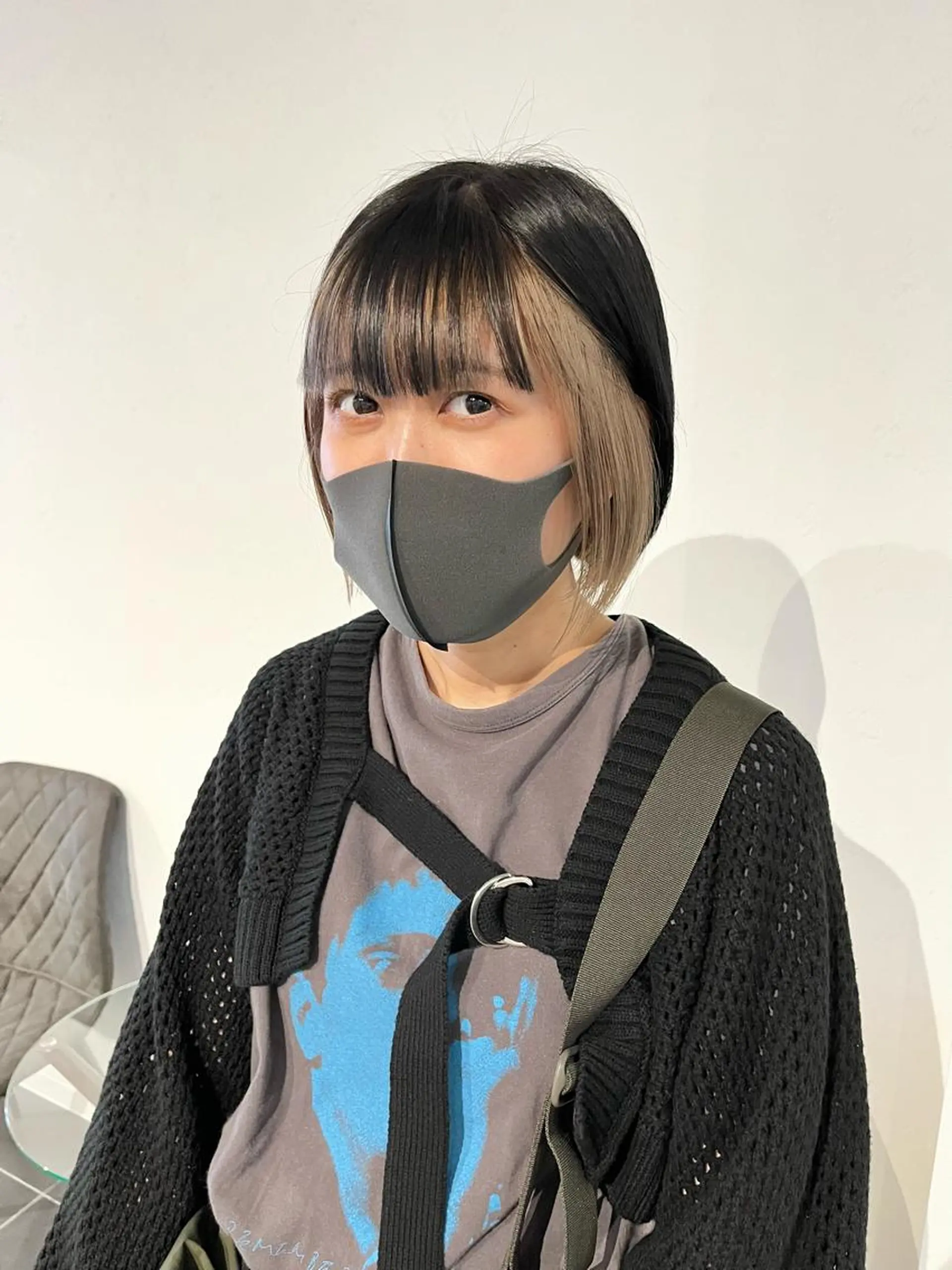 ショート カラー 切りっぱなしボブ ベージュカラー 黒髪 グレーブラック ハイトーンカラー カット ヘアカラー ショート/パーマ/ カラー/FUKOのヘアスタイル