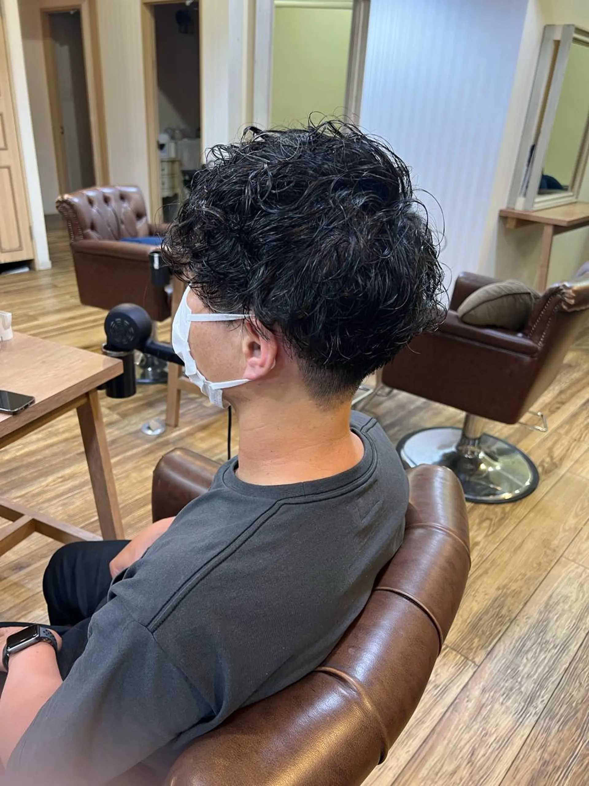 カラー パーマ メンズ メンズパーマ 染矢 優希のヘアスタイル