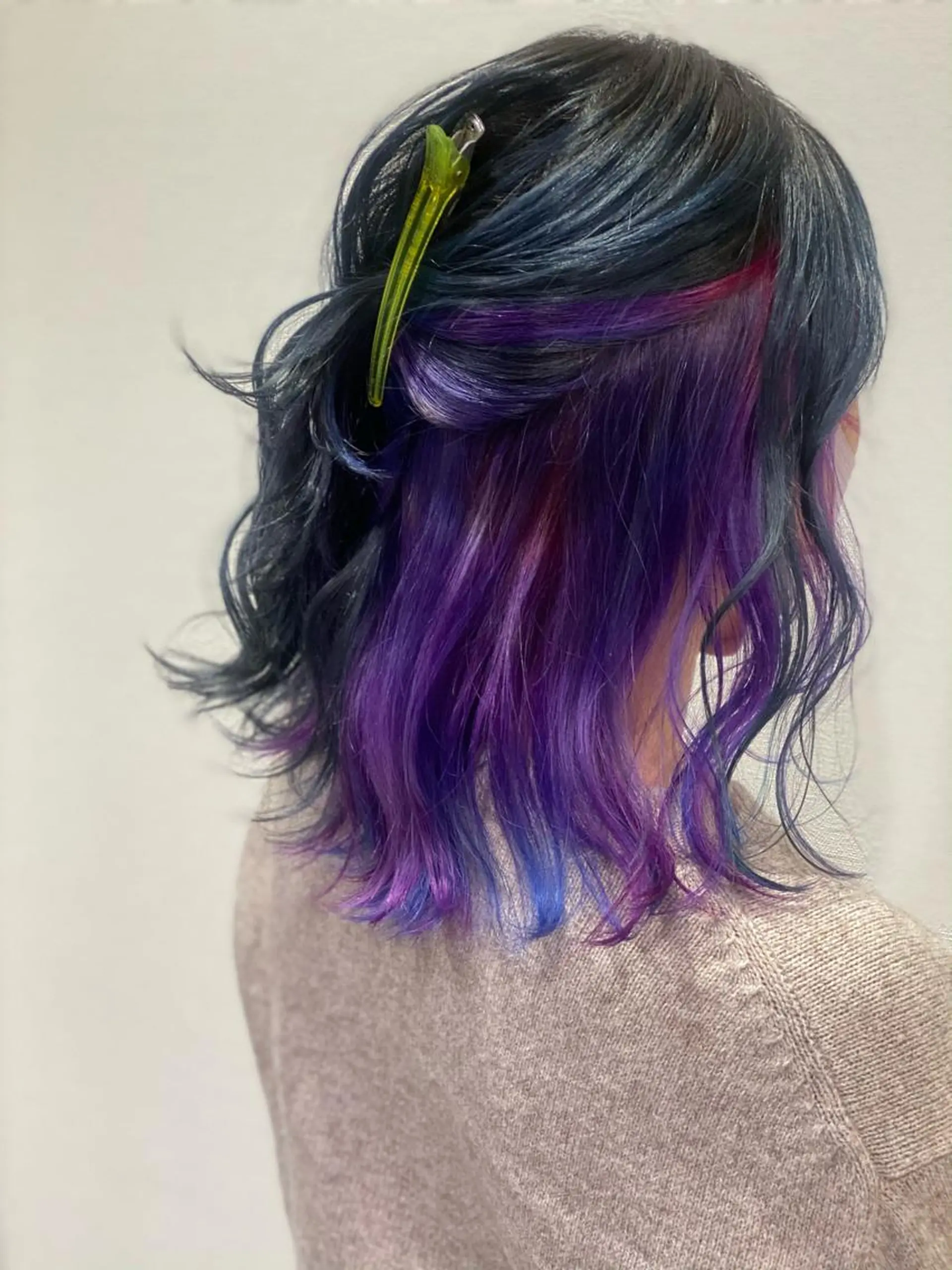 ミディアム カラー ブルーカラー ブルージュ 💎大人ハイライト 💎上杉一也💎のヘアスタイル