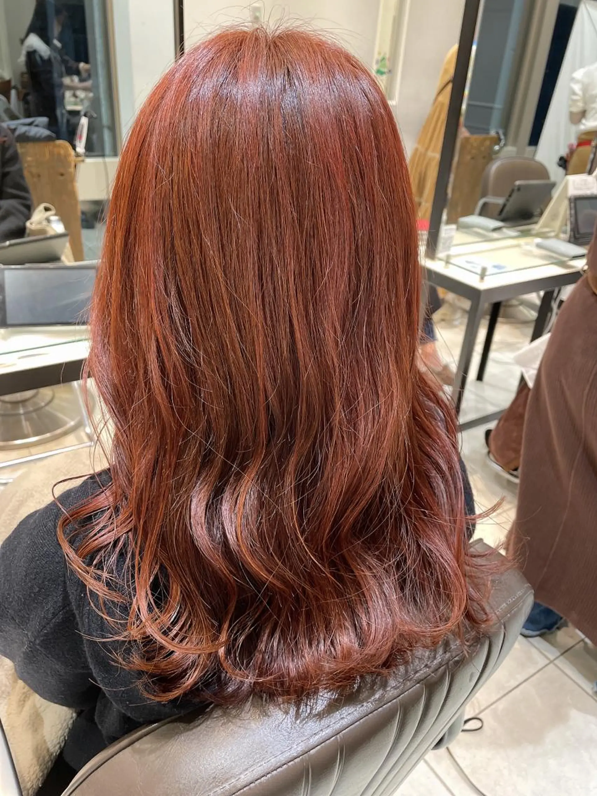 ミディアム カラー ブラウンカラー レッドカラー レッドブラウン ヘアカラー トリートメント 🦖鶴岡香純🦖 産休中のヘアスタイル