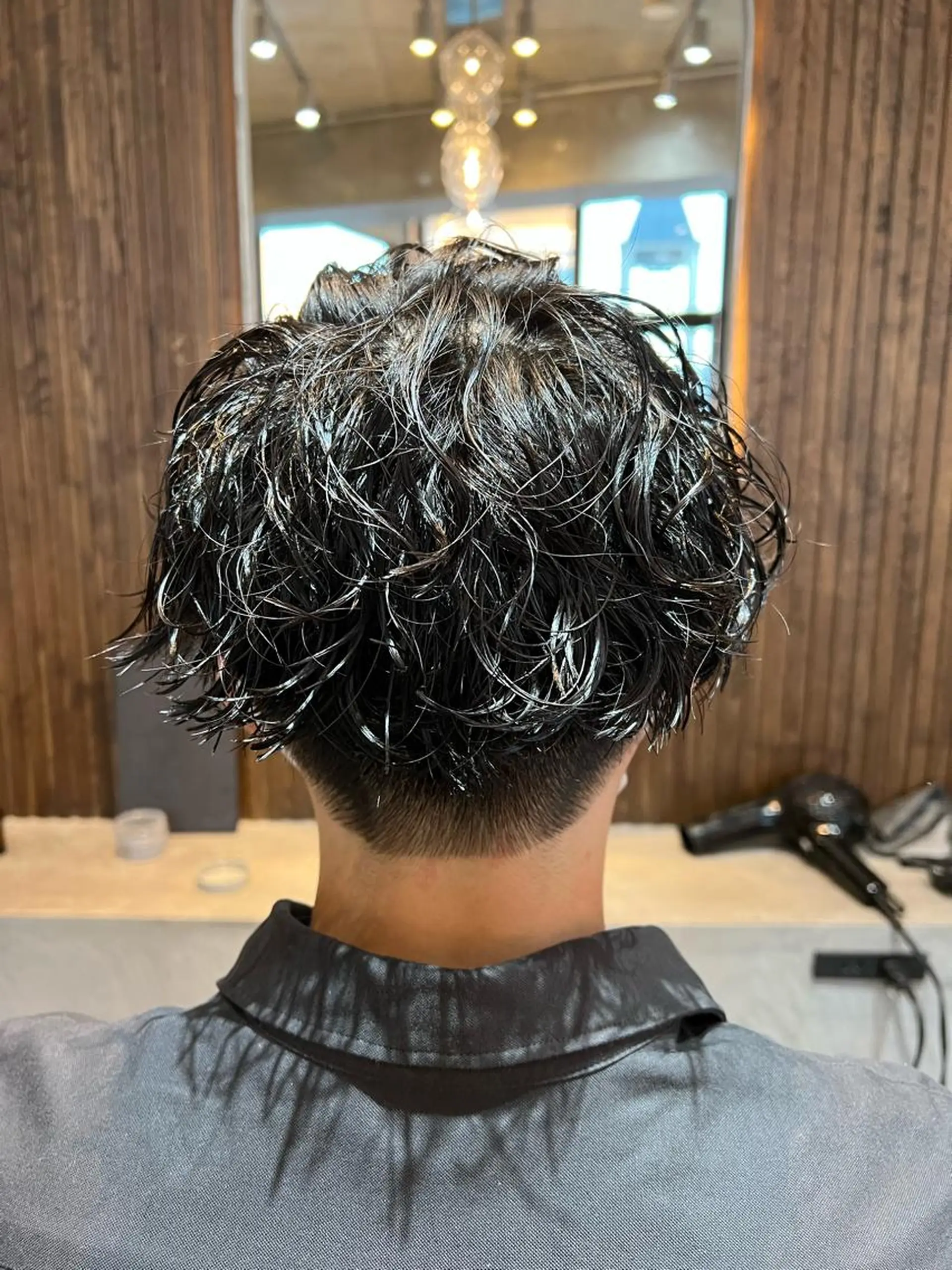 ショート パーマ メンズ カット パーマ トリートメント 波巻きスパイラルパー マ/シャドウパーマ駿のヘアスタイル