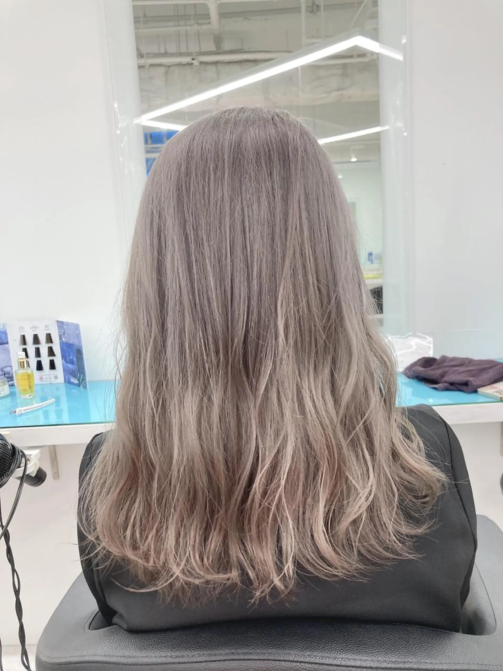 セミロング 💍大人デザイン /ハイトーン♡リクトのヘアスタイル