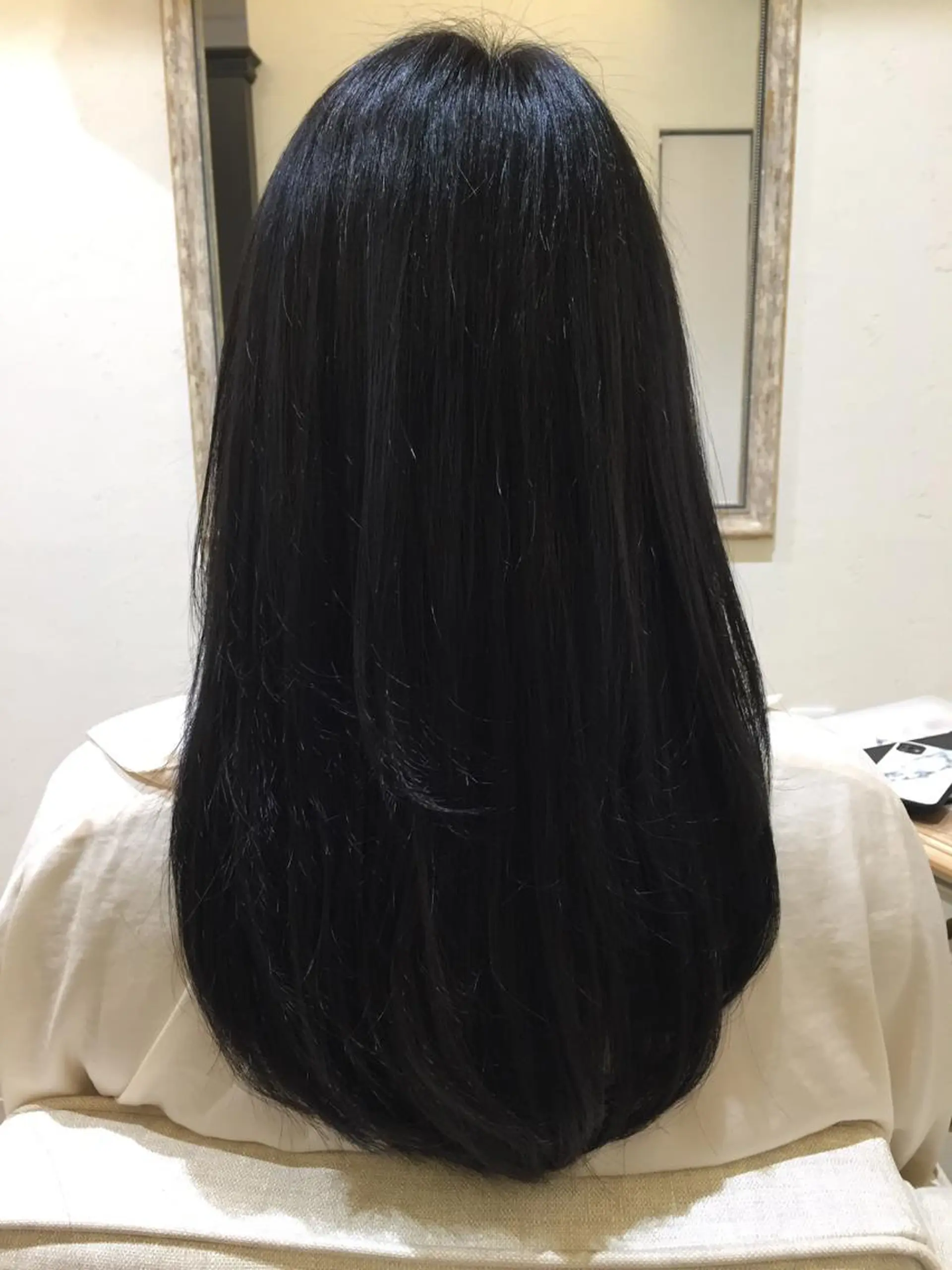 カラー CHIKA Rimのヘアスタイル