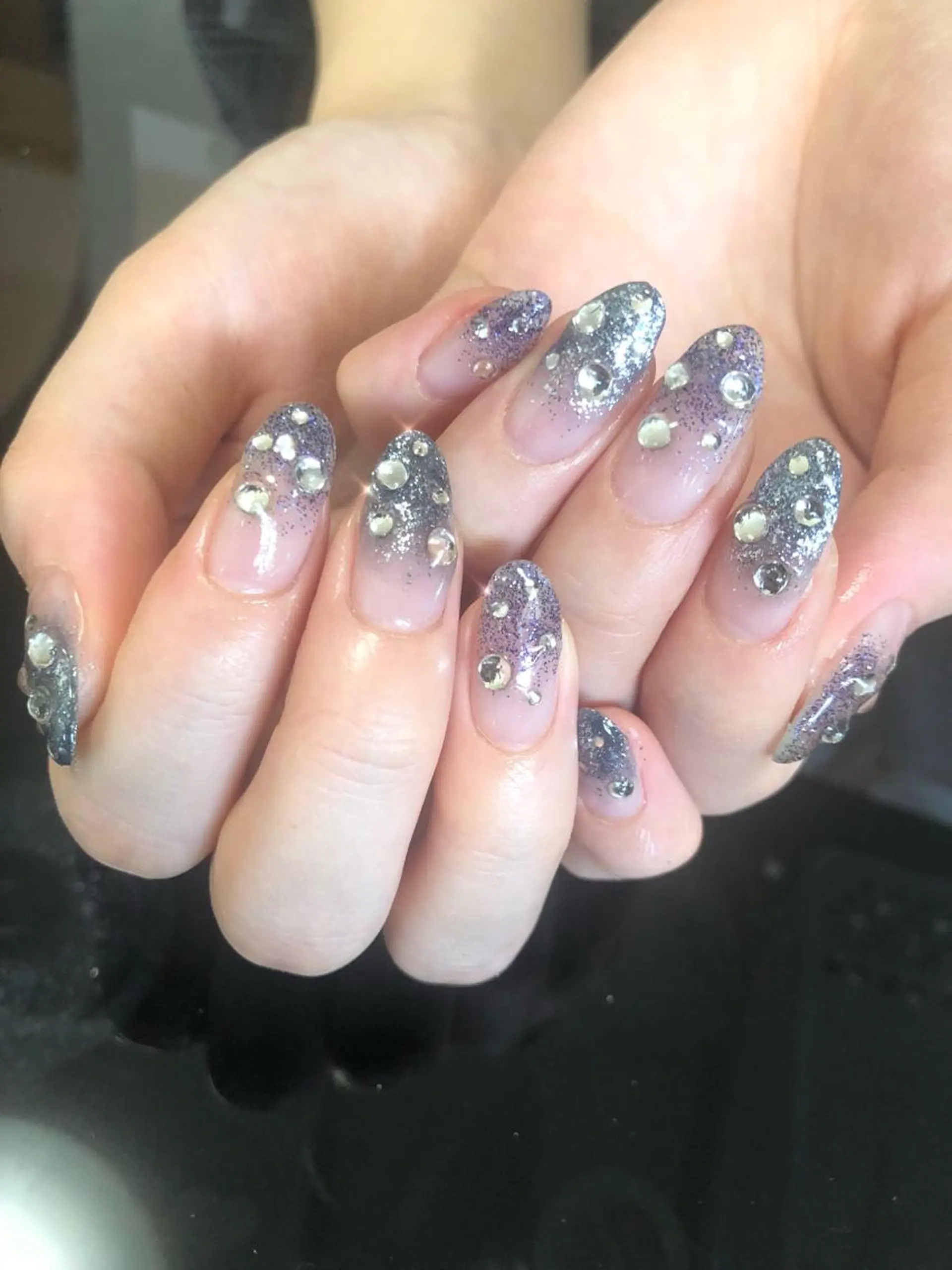 ネイル ハンドネイル 荒井 海輝のネイルデザイン