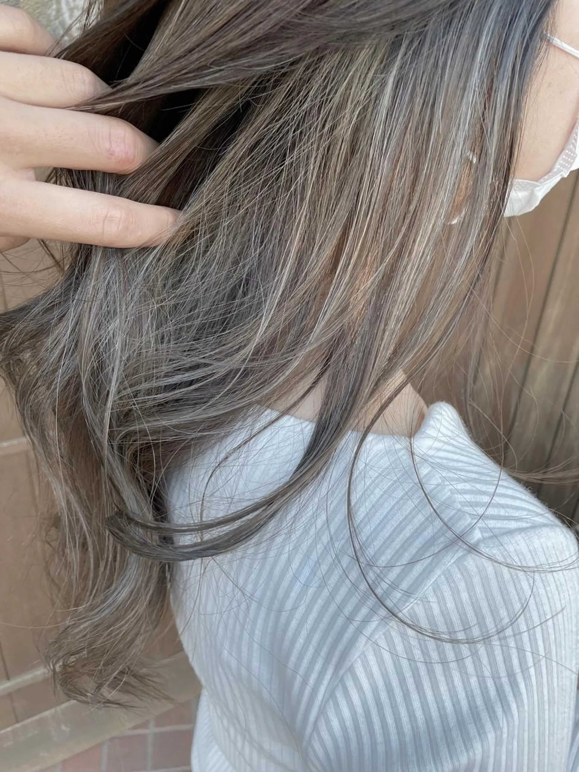 ミディアム カラー ハイライトカラー ハイライト 4-rest garden （フォーレストガーデン）所属・金井 直樹のヘアスタイル