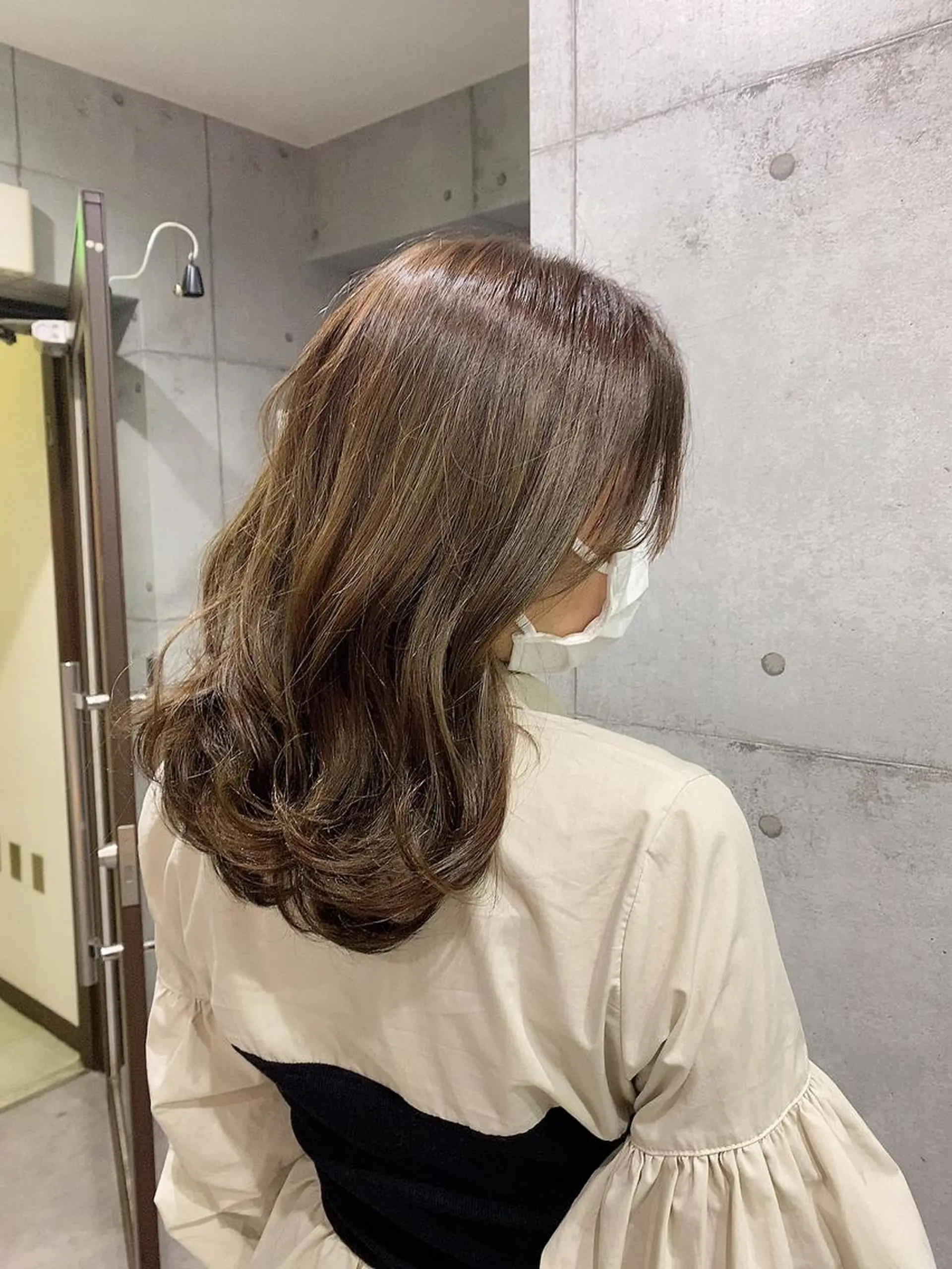 ミディアム newi赤羽 HINATAのヘアスタイル