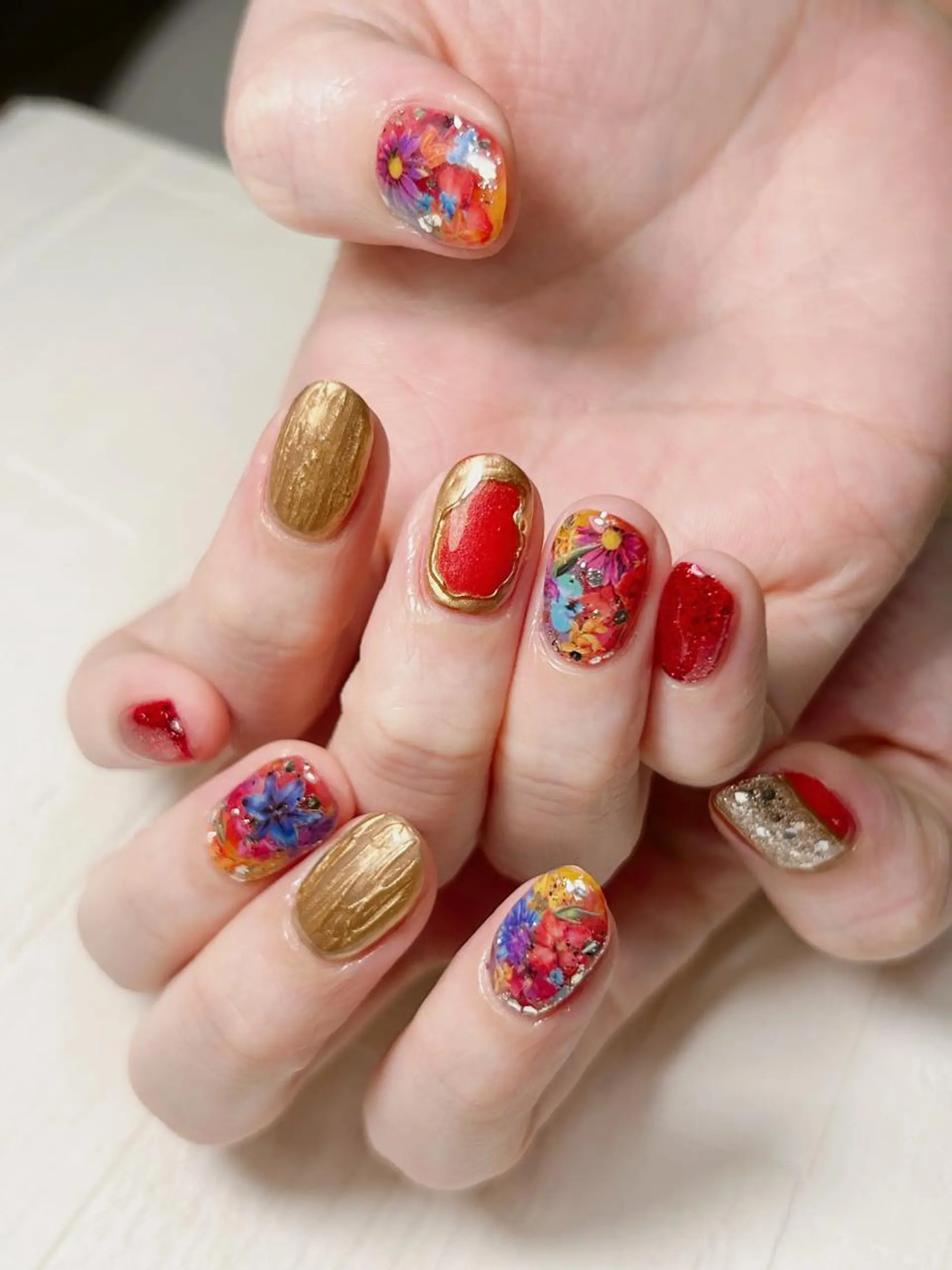 ネイル ハンドネイル 大崎 奈々のネイルデザイン