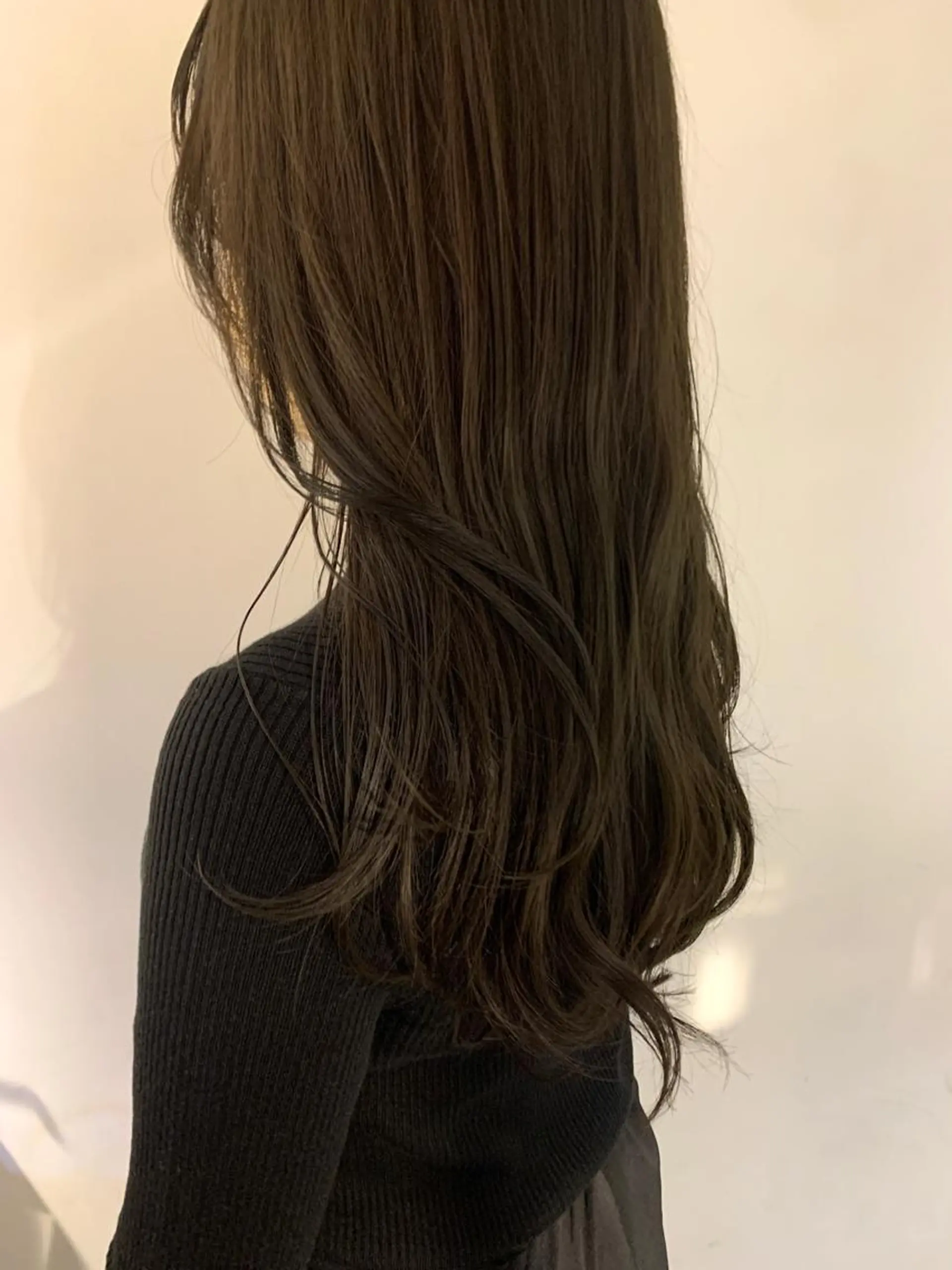 カラー ヘアカラー トリートメント 似合わせカット🫧 吉見衣生のヘアスタイル