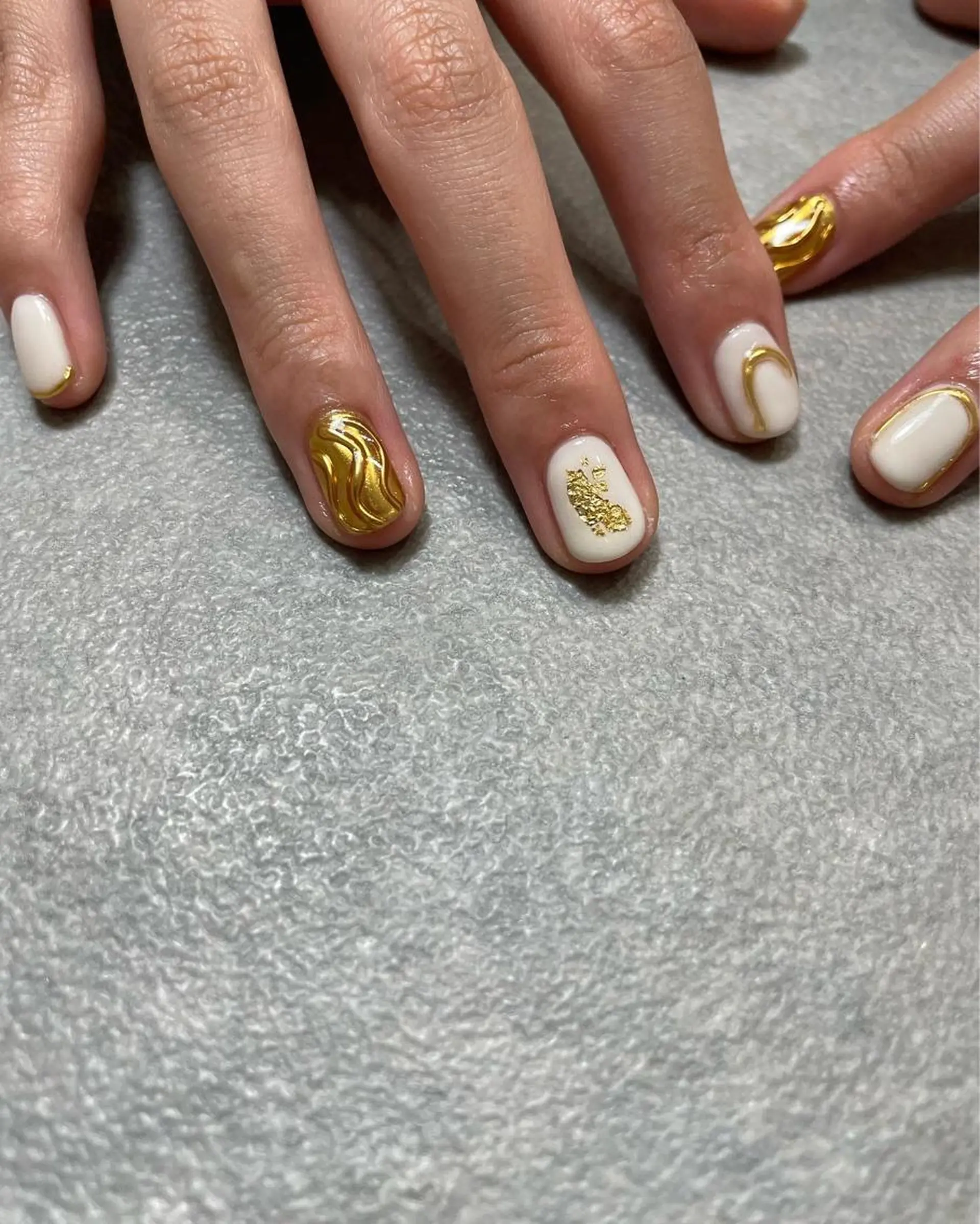 ネイル ハンドネイル フットネイル kiii.__ ✴︎*のネイルデザイン