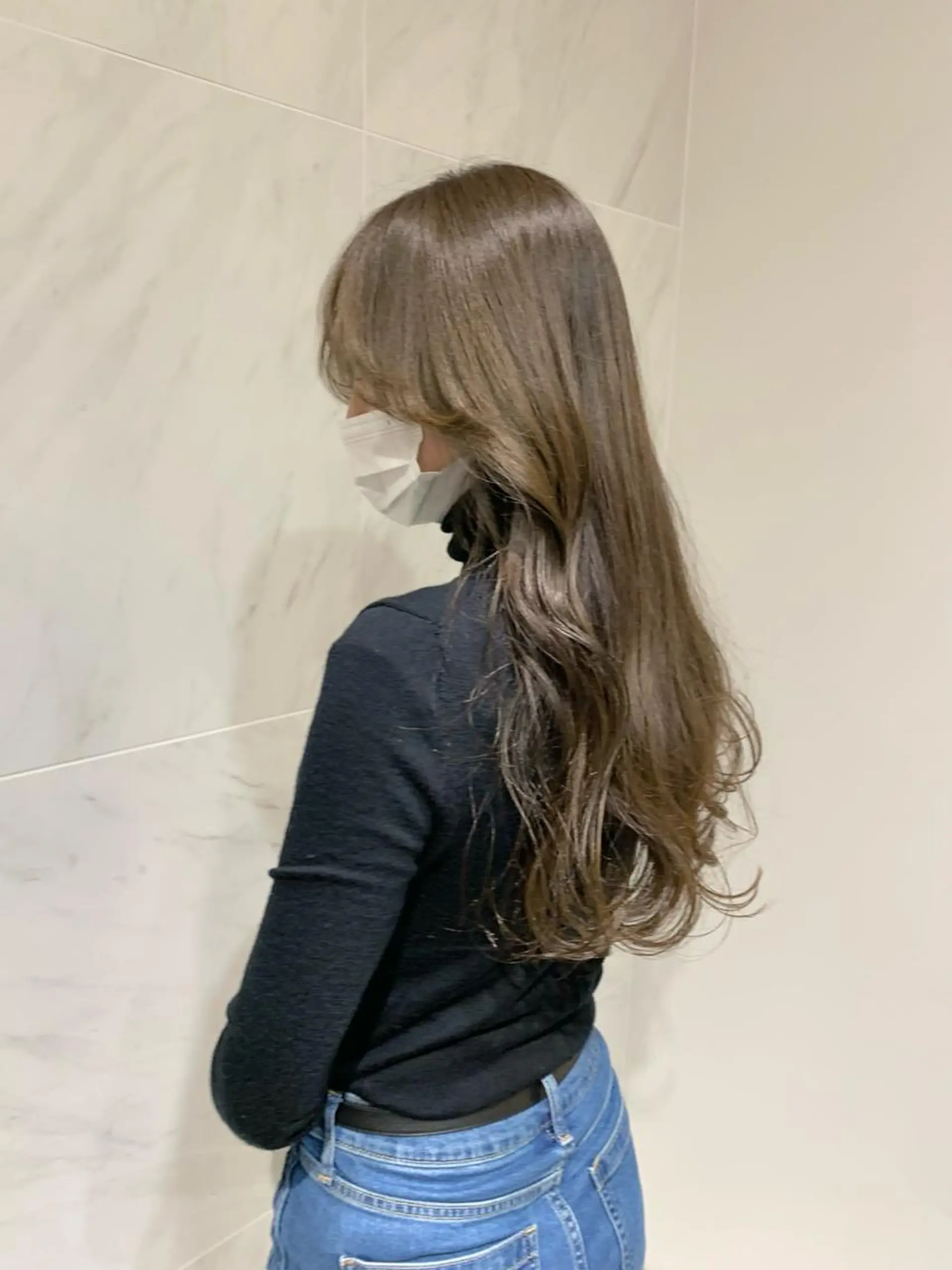 ロング カラー ベージュカラー オリーブベージュ TENELE所属・チバ タクミのヘアスタイル