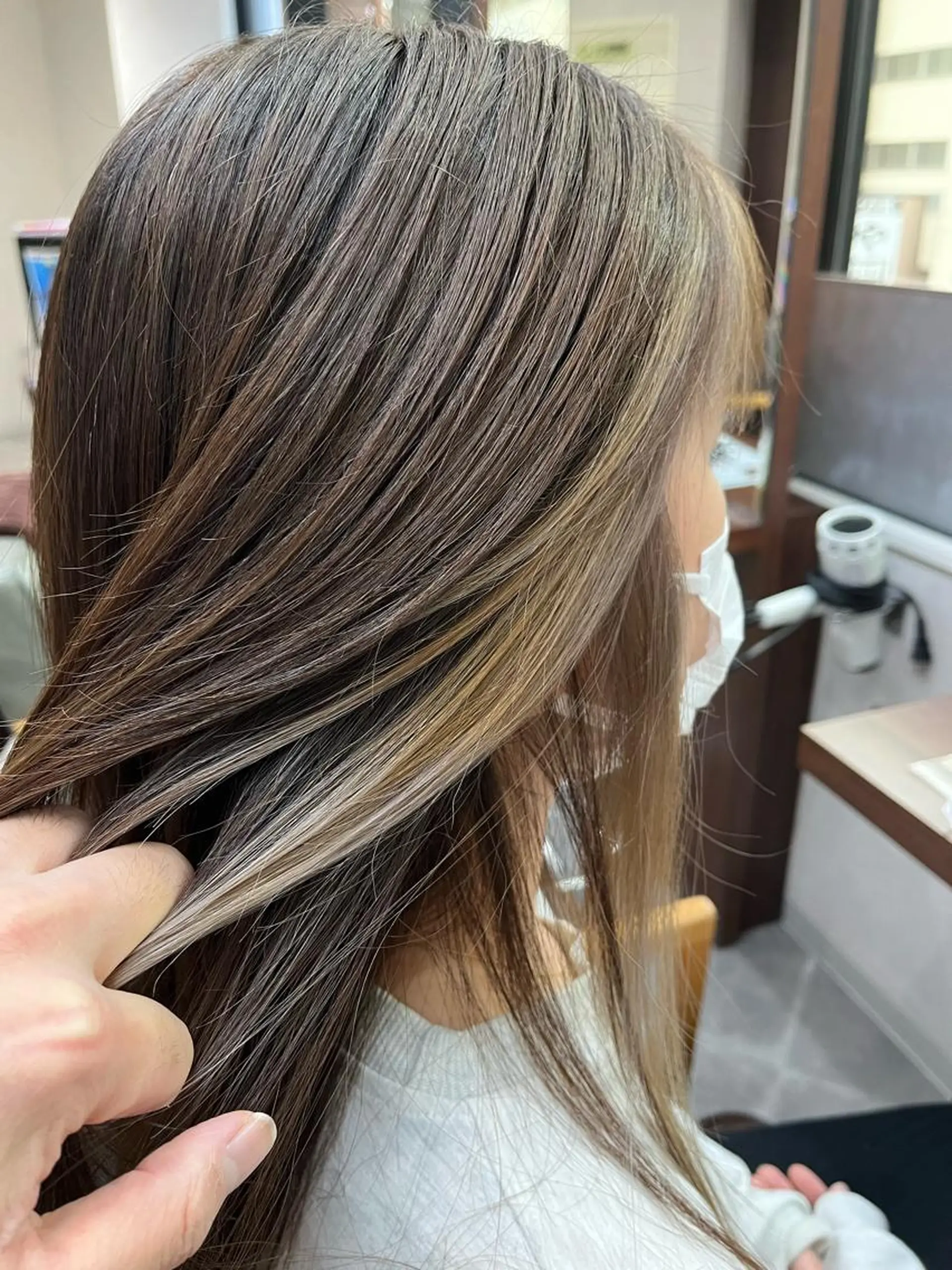 カラー 長内  大明のヘアスタイル