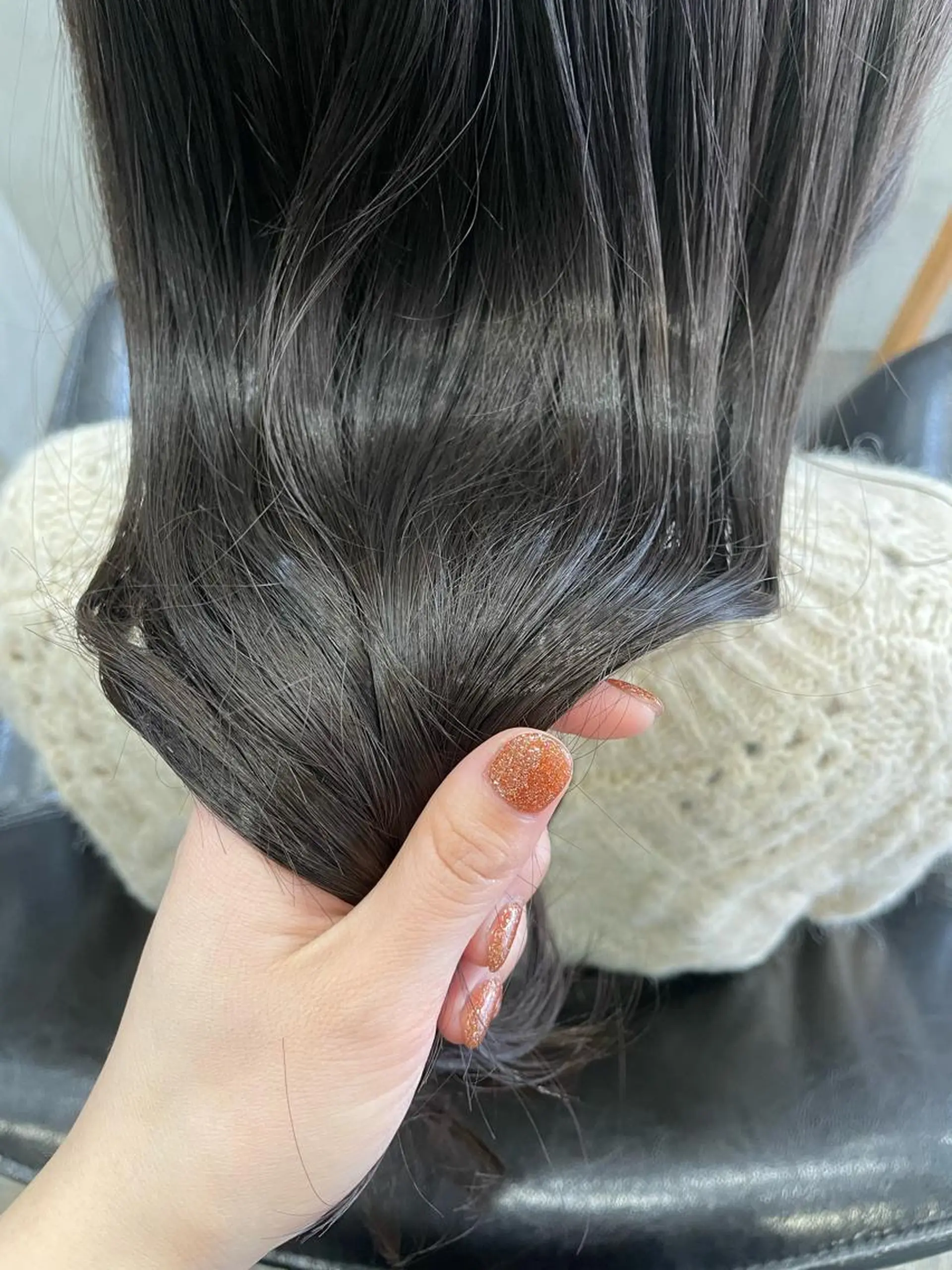 カラー 透明感カラー MaisonHALU 松浦光咲のヘアスタイル