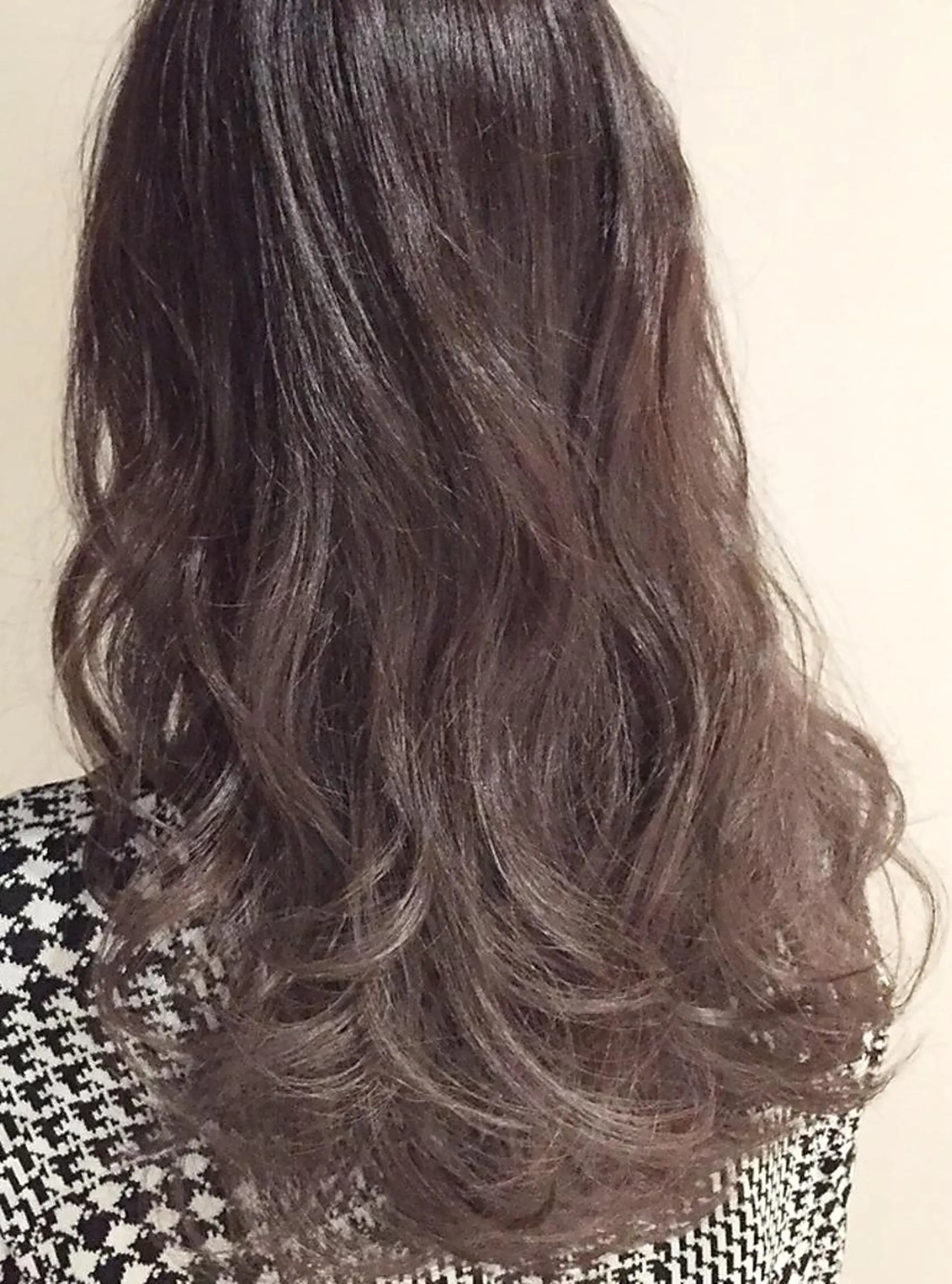 ミディアム しが りょーたのヘアスタイル