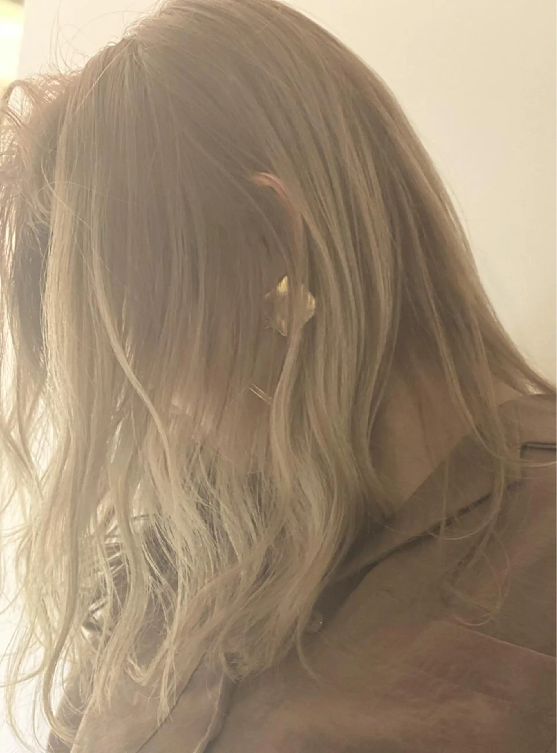 セミロング カラー ヘアカラー トリートメント 韓国hair ·͜· watanabeのヘアスタイル