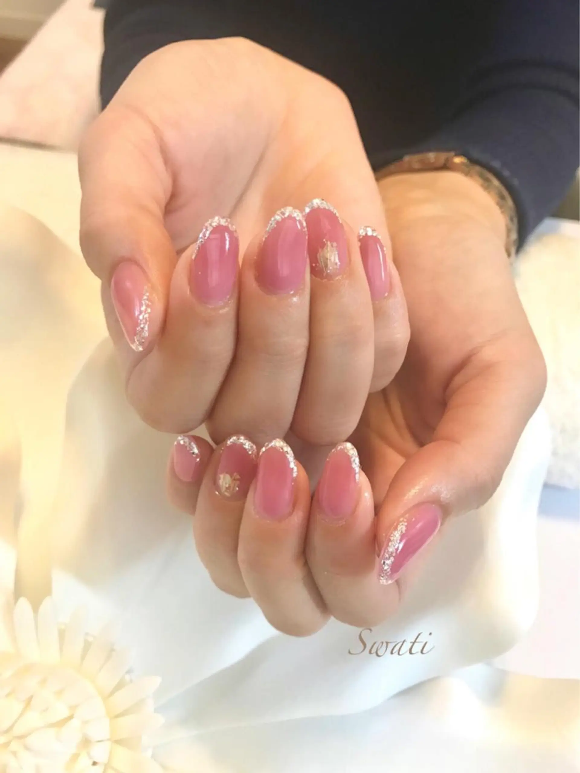 ネイル アートネイル フレンチネイル ラメ(グリッター) オフィスネイル ピンク yuko （ネイリスト）のネイルデザイン