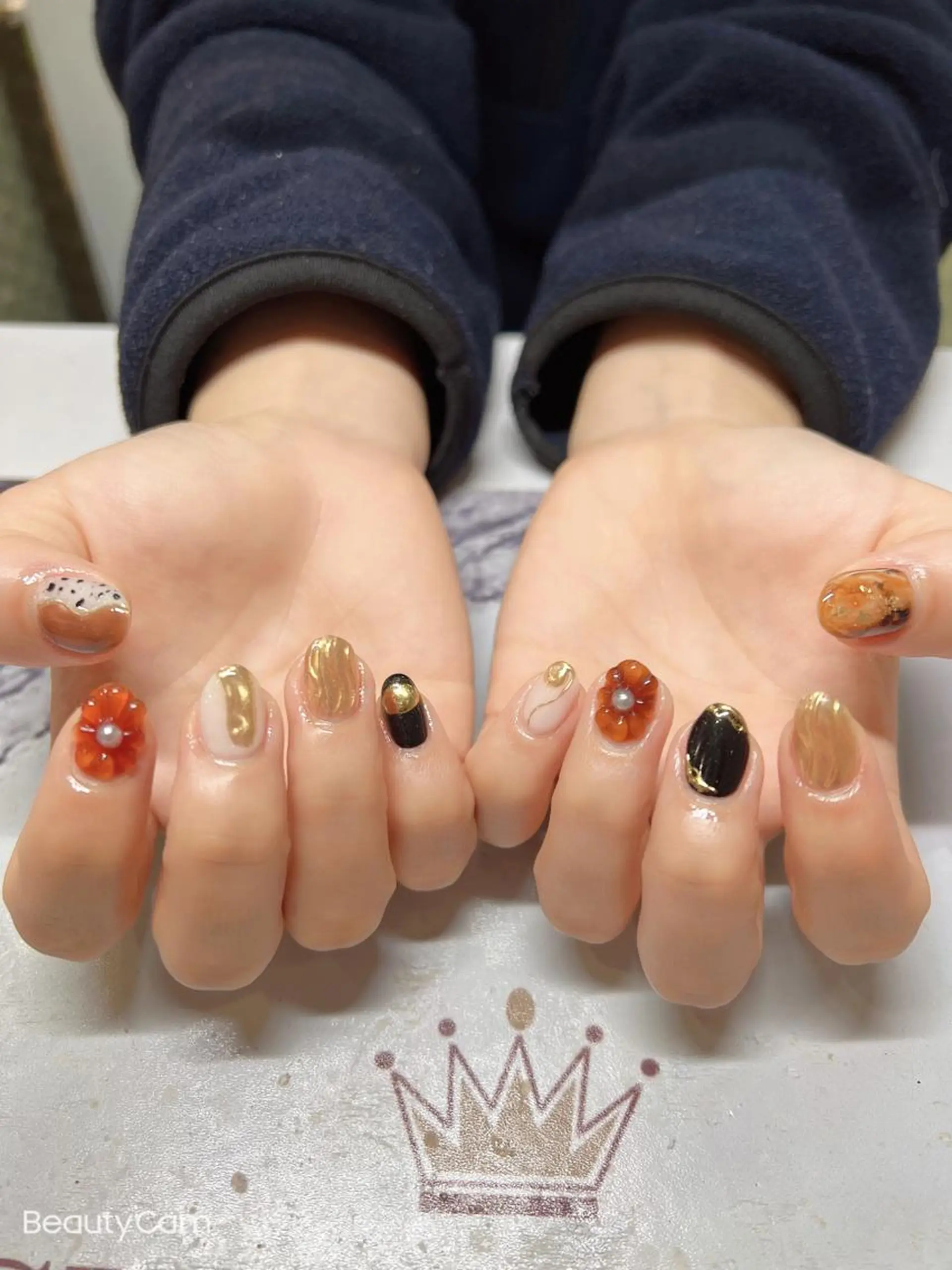 ネイル Guarendo錦糸町店所属・ガレンドウ 白澤 愛子のネイルデザイン