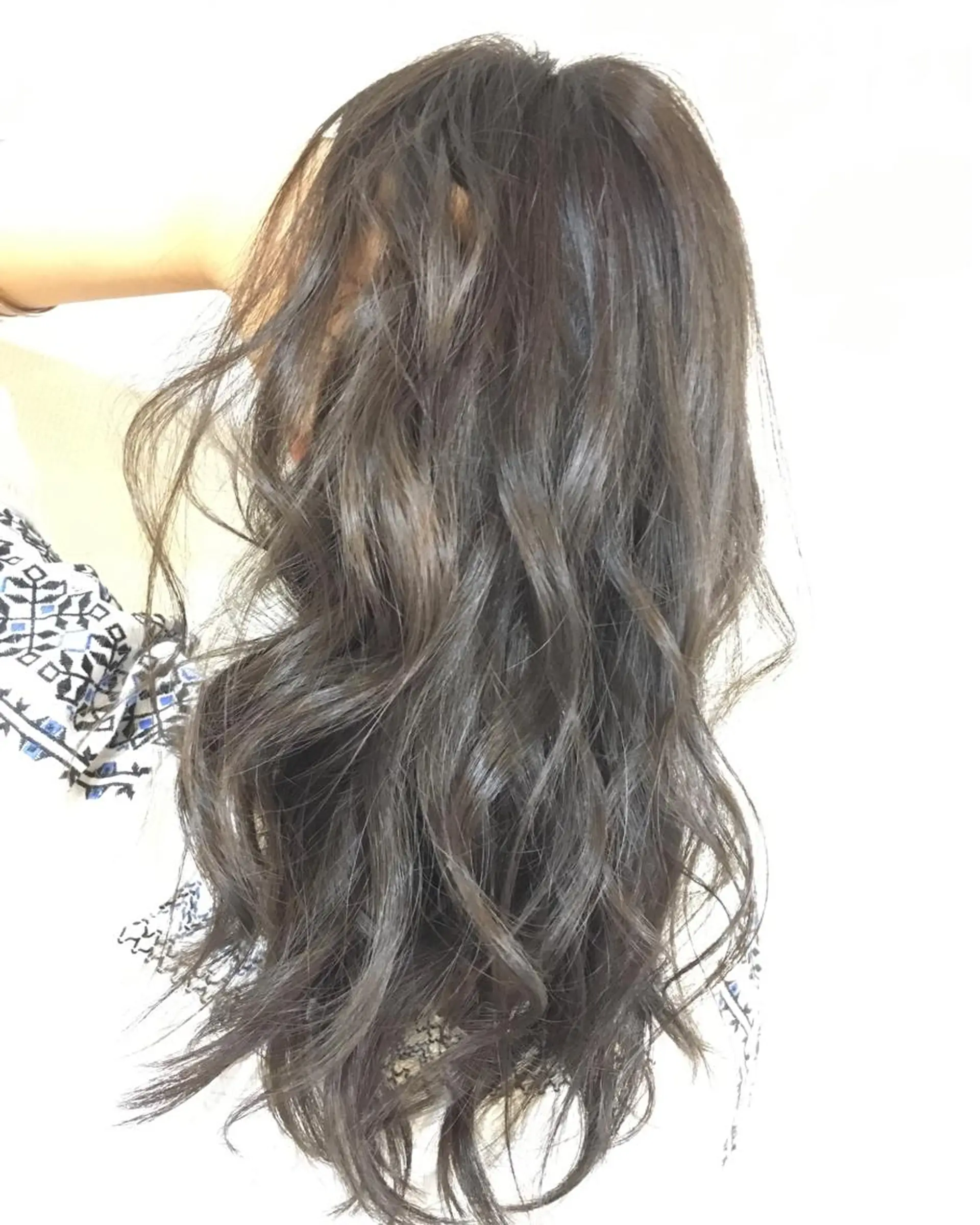 ロング カラー PALETTE(パレット)所属・SHIORI💜口コ ミNo.1艶カラーのヘアスタイル