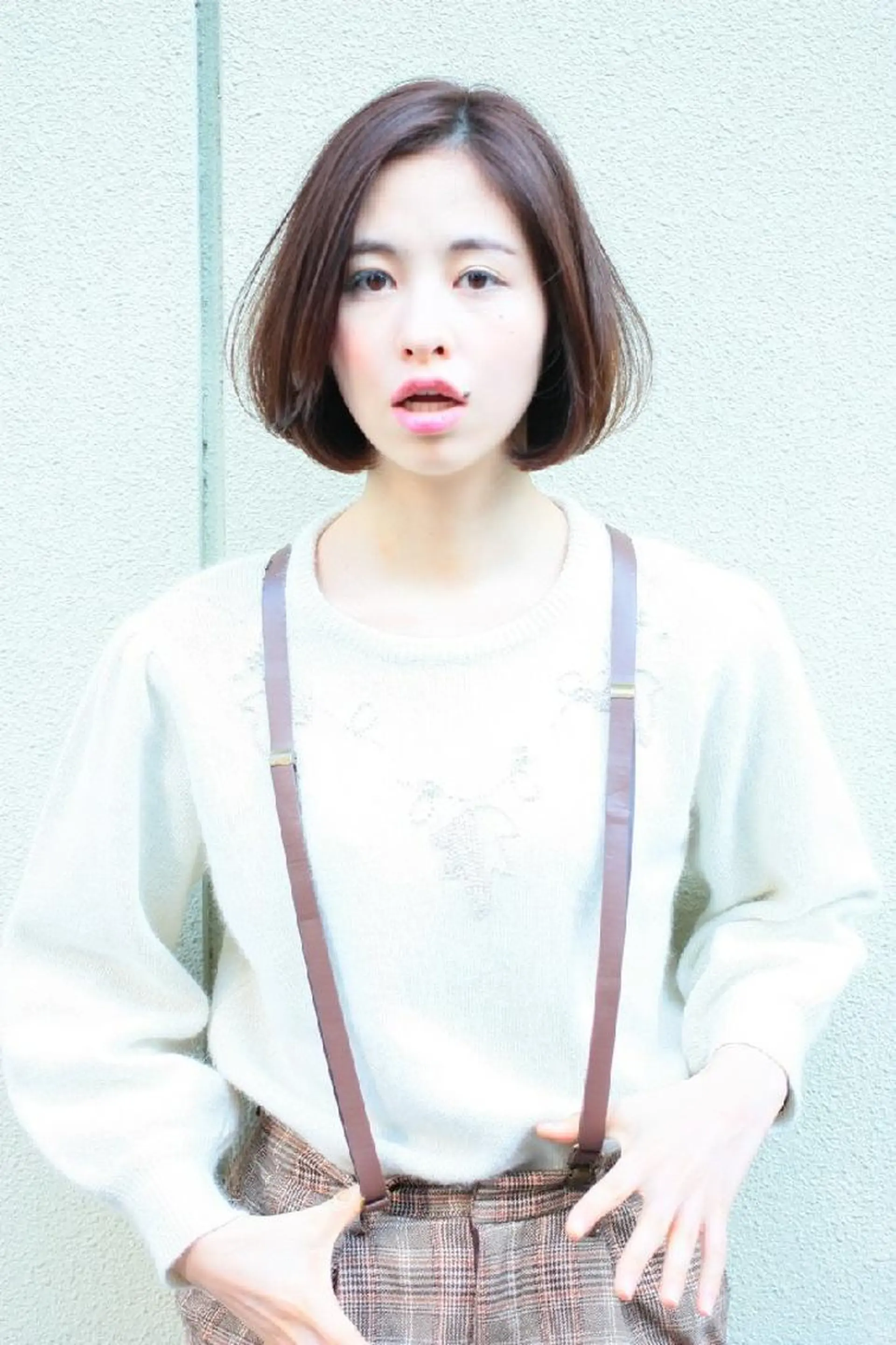 ショート カラー iplus まつげ、眉毛、耳つぼのマツエク・マツパデザイン