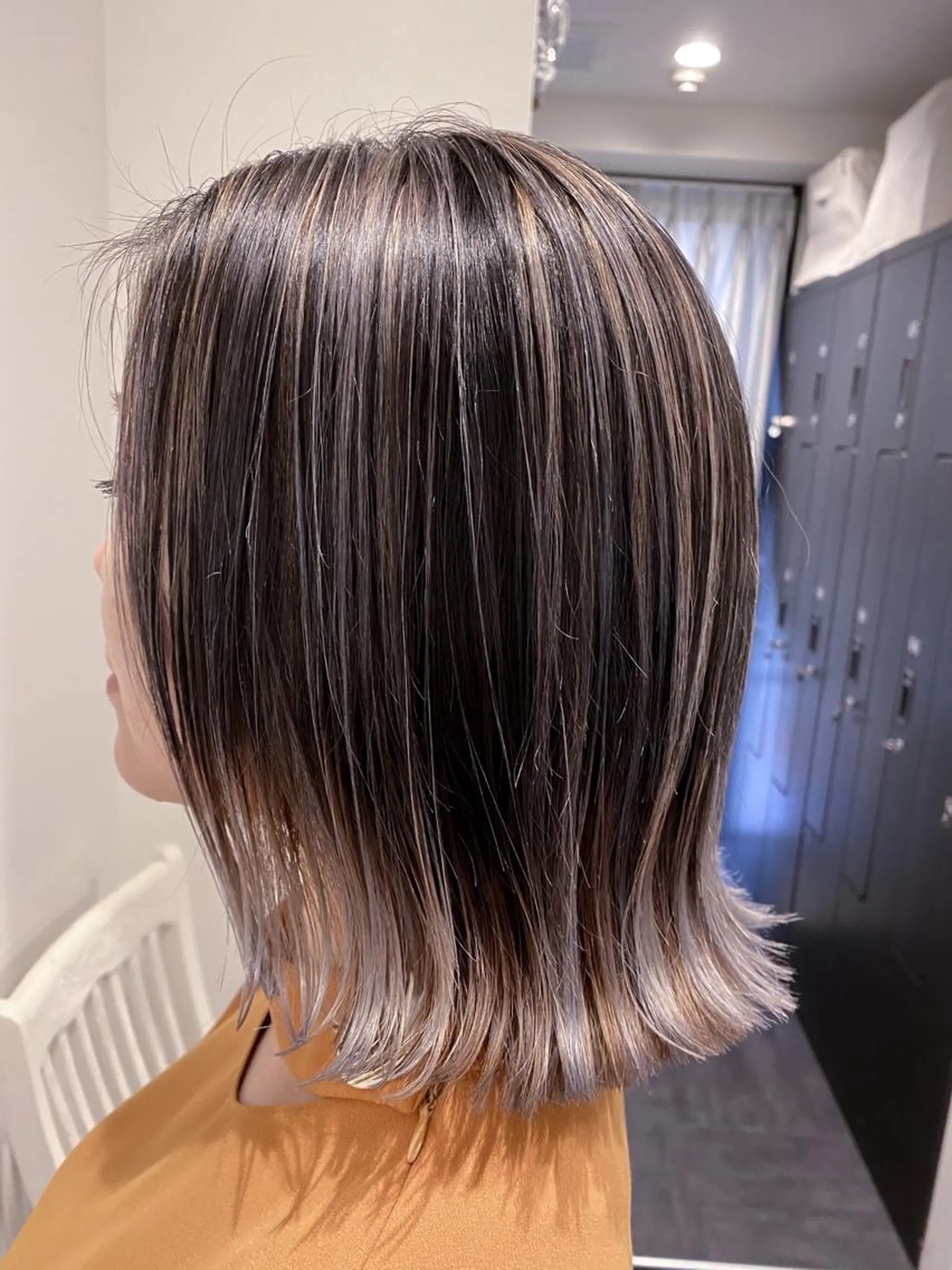 ミディアム カラー カット ヘアカラー トリートメント ハイライト/ブリーチ バレイヤージュ関佳祐のヘアスタイル