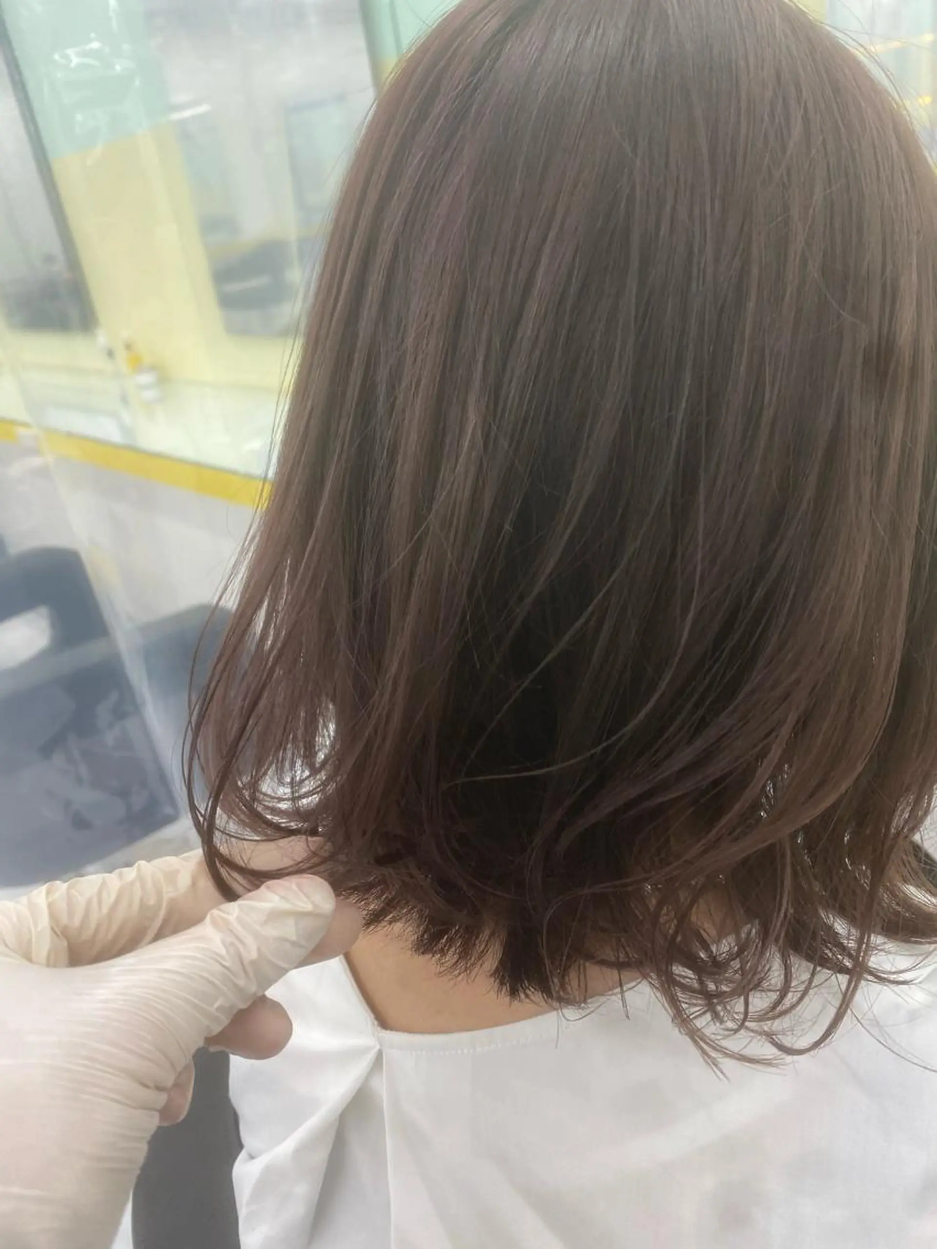 ミディアム カラー パーマ ヘアアレンジ ネイル マツエク・マツパ 韓国風ベージュ🤎 赤みなし🌿横浜🤎のヘアスタイル