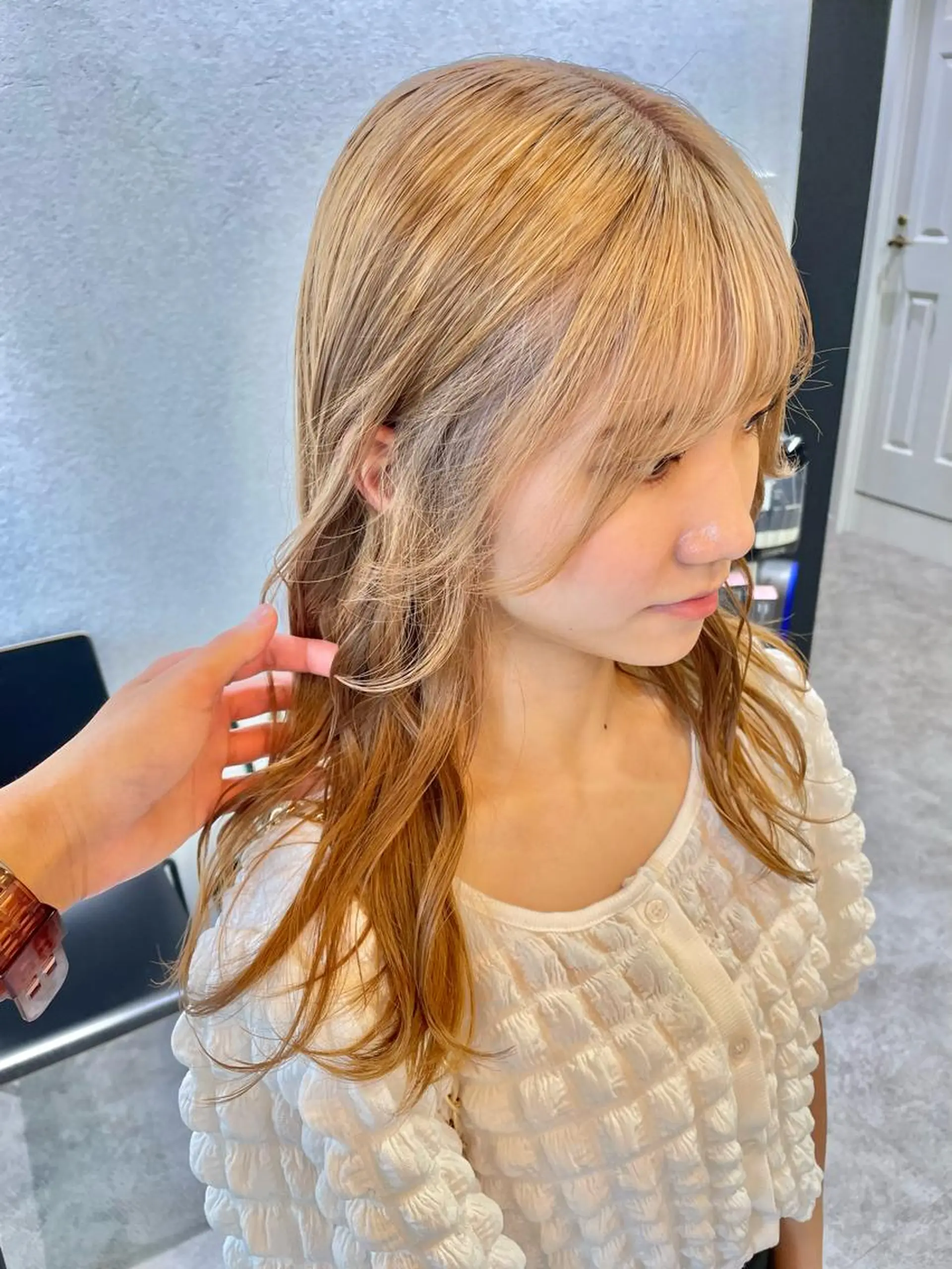 ロング ブリーチ/ハイトーン 🌏💊RAINEのヘアスタイル