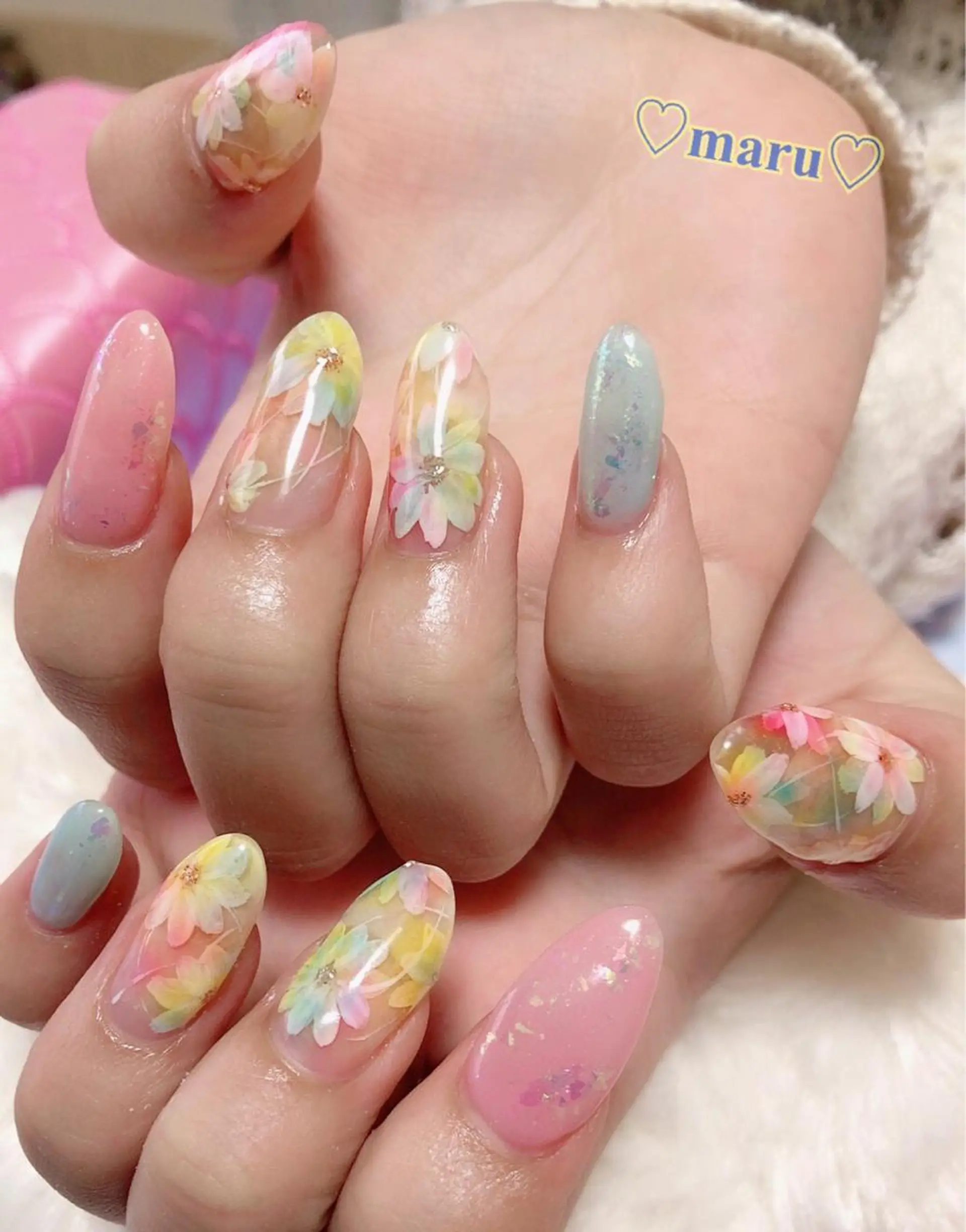 ネイル ハンドネイル フットネイル まるみ ♡のネイルデザイン