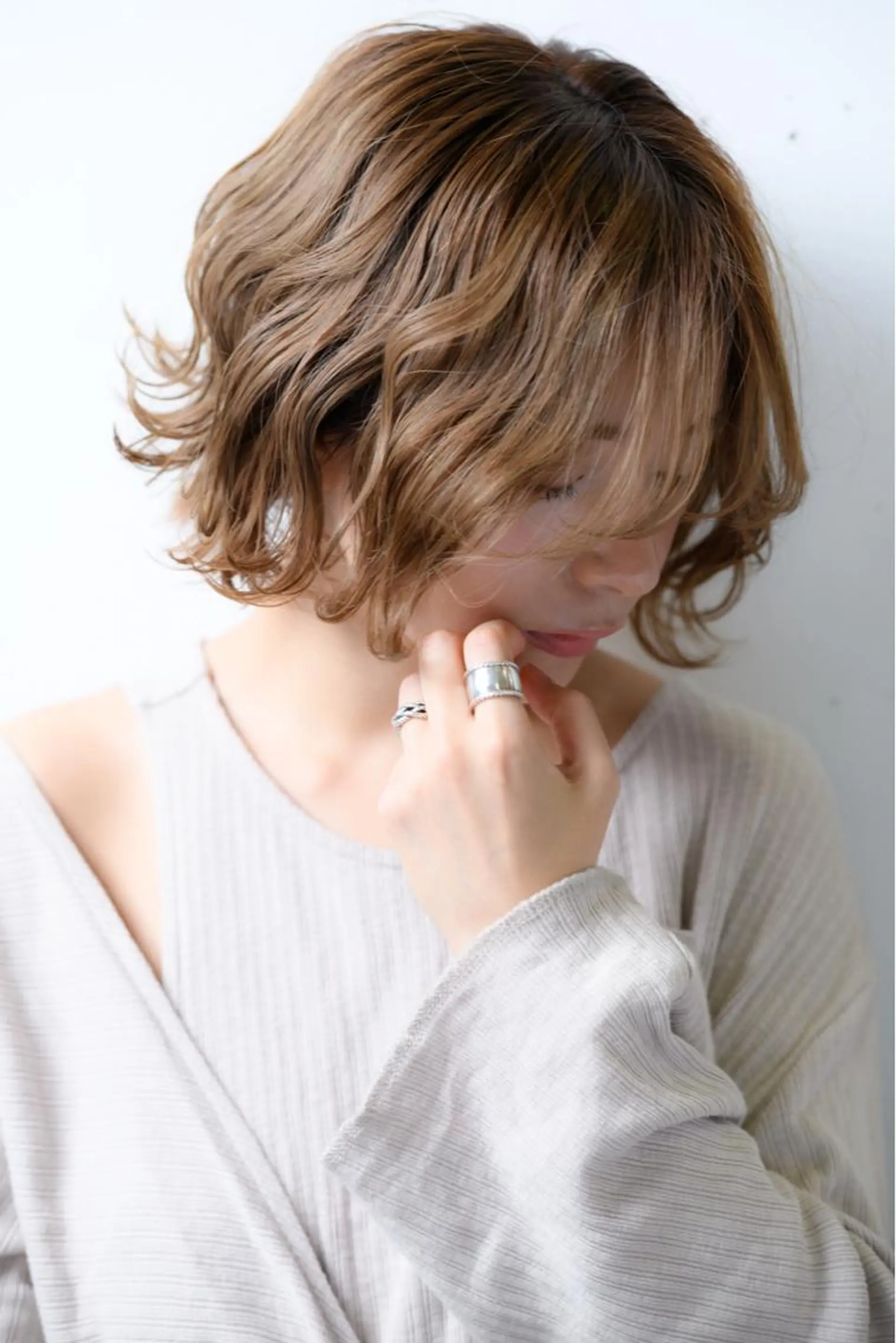 ショート カラー yah iroのヘアスタイル