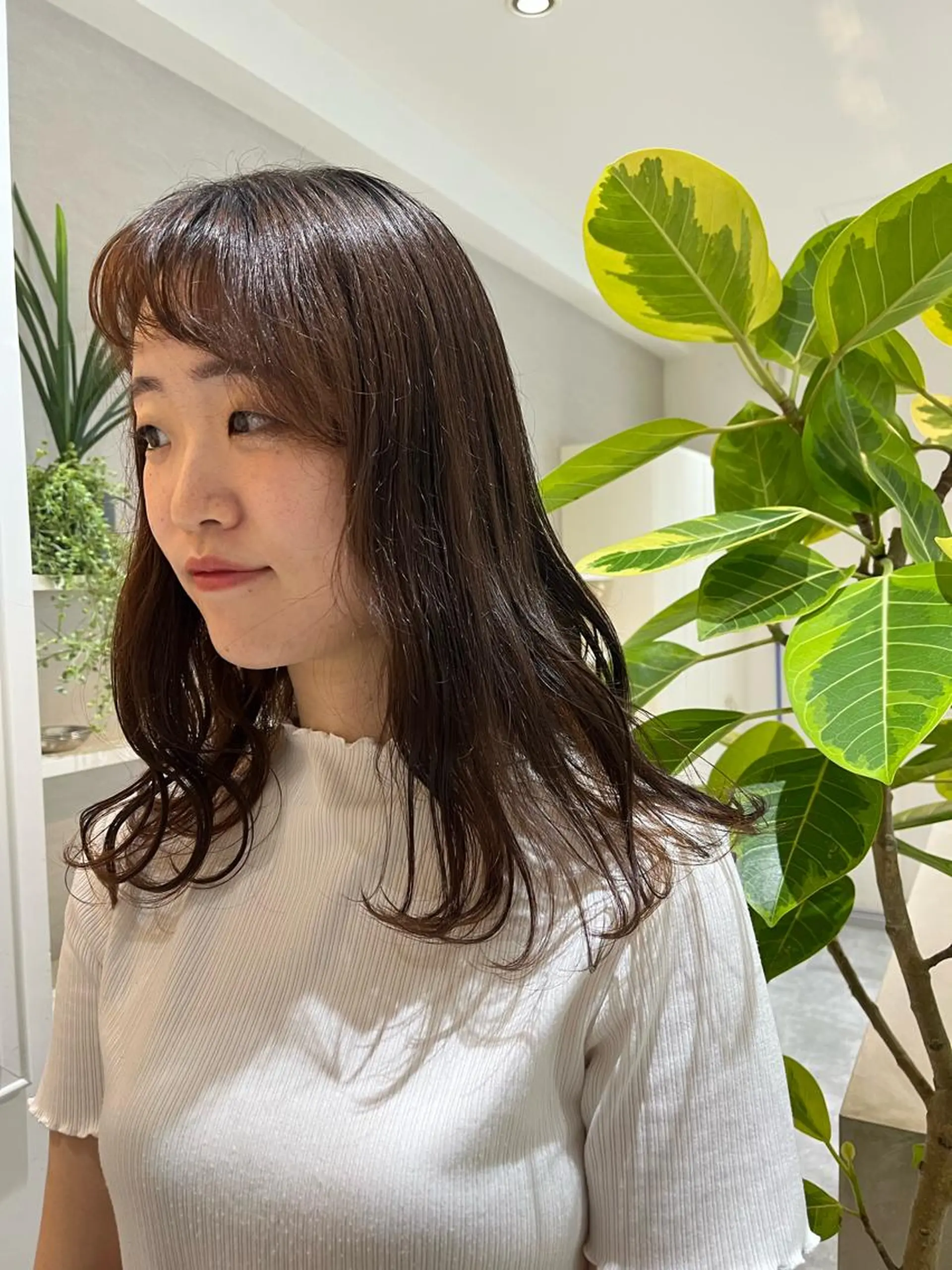 セミロング パーマ SIKI yuuna レイヤーカット🪽のヘアスタイル