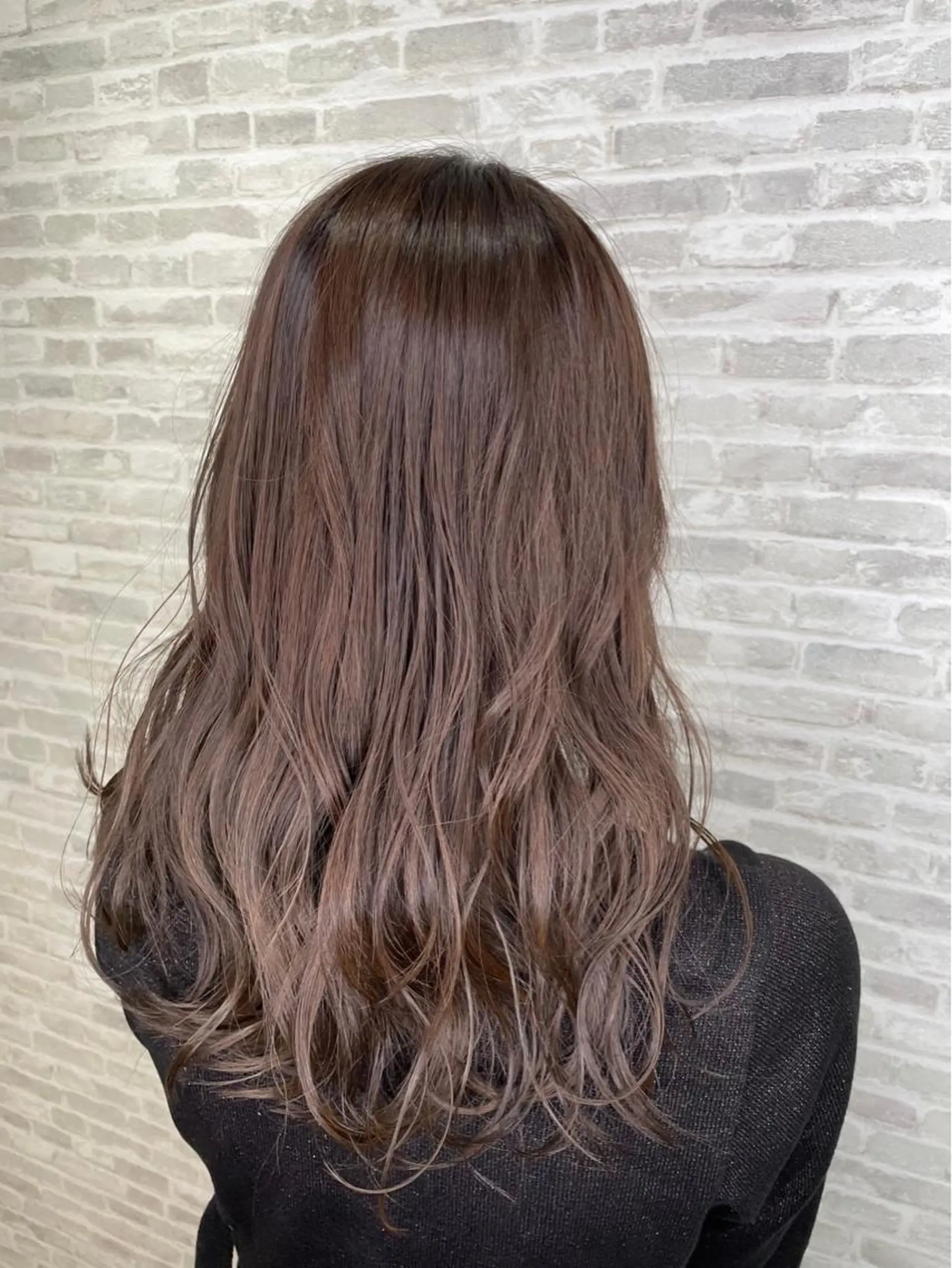 カラー ゆ らのヘアスタイル