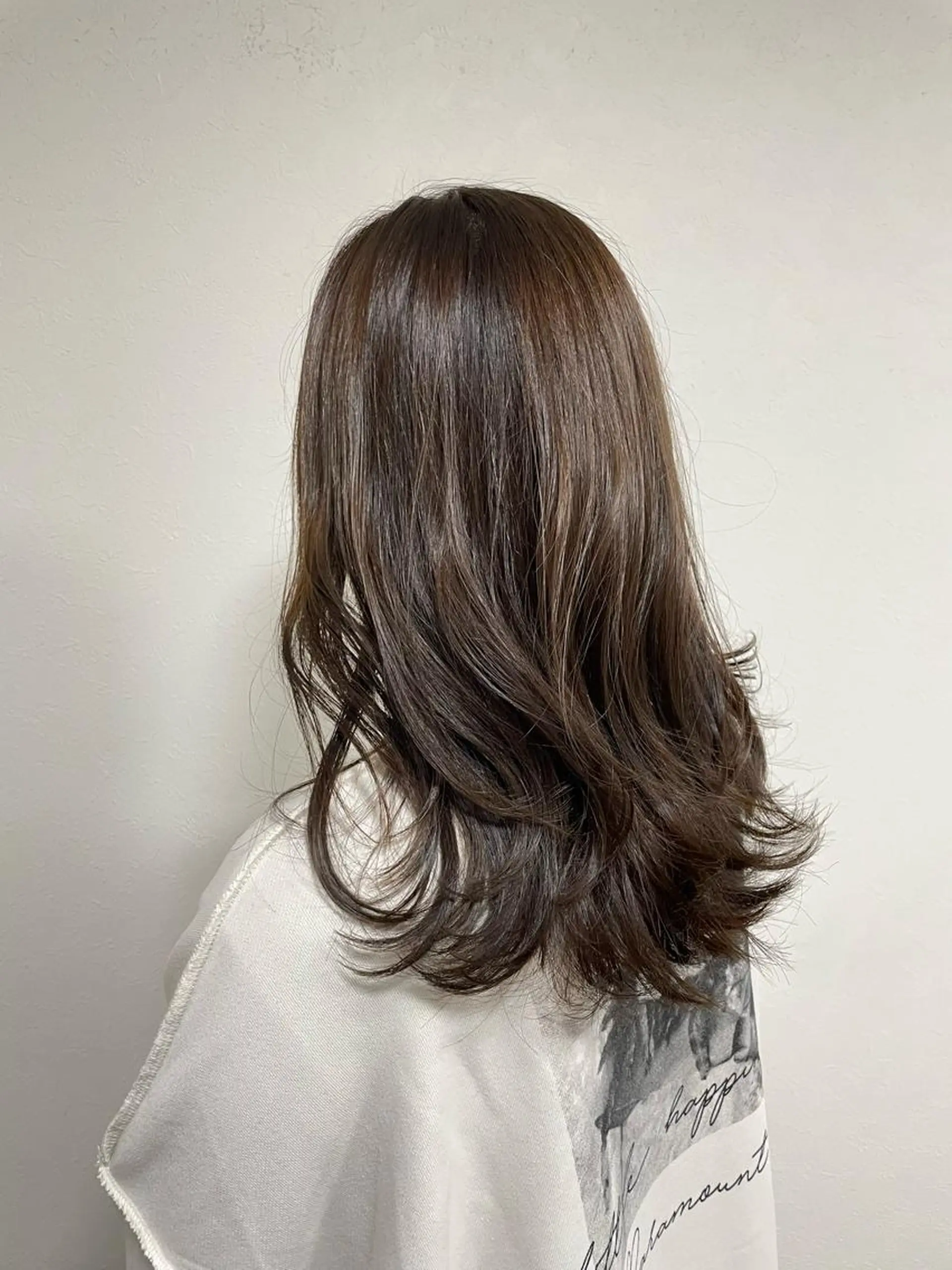 ミディアム 艶髪カラー& トリートメント　松村のヘアスタイル