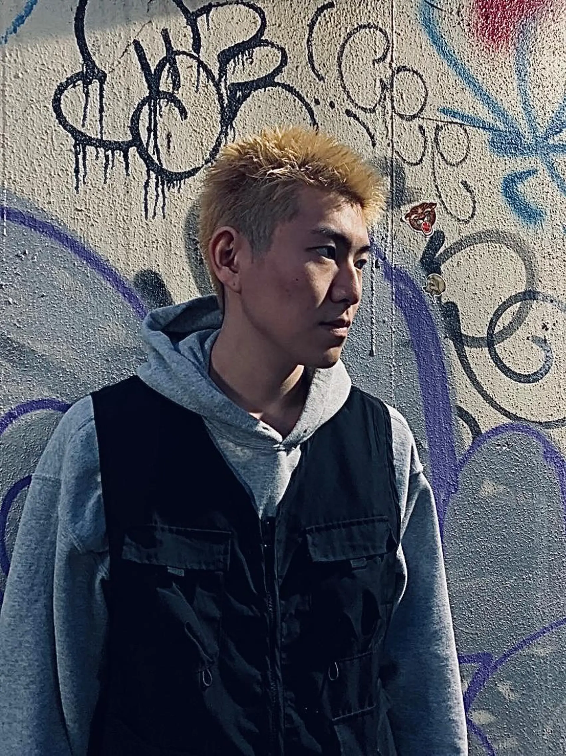 ショート カラー ブリーチ 似合わせパーマ フェザーパーマ稲村のヘアスタイル