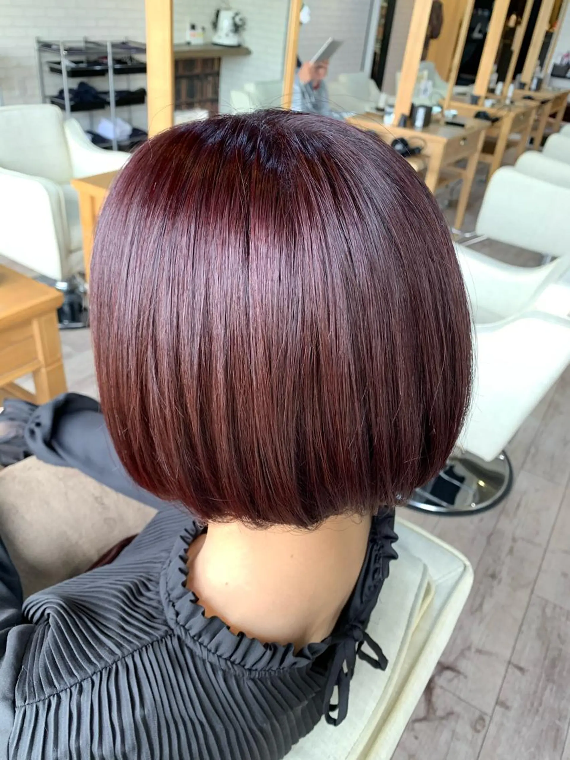 ショート カラー イルミナカラー ボブ 髪質改善 トリートメント 酸熱トリートメント カット ヘアカラー トリートメント 🏆蔵前個室 美容院🏆　大川月央のヘアスタイル